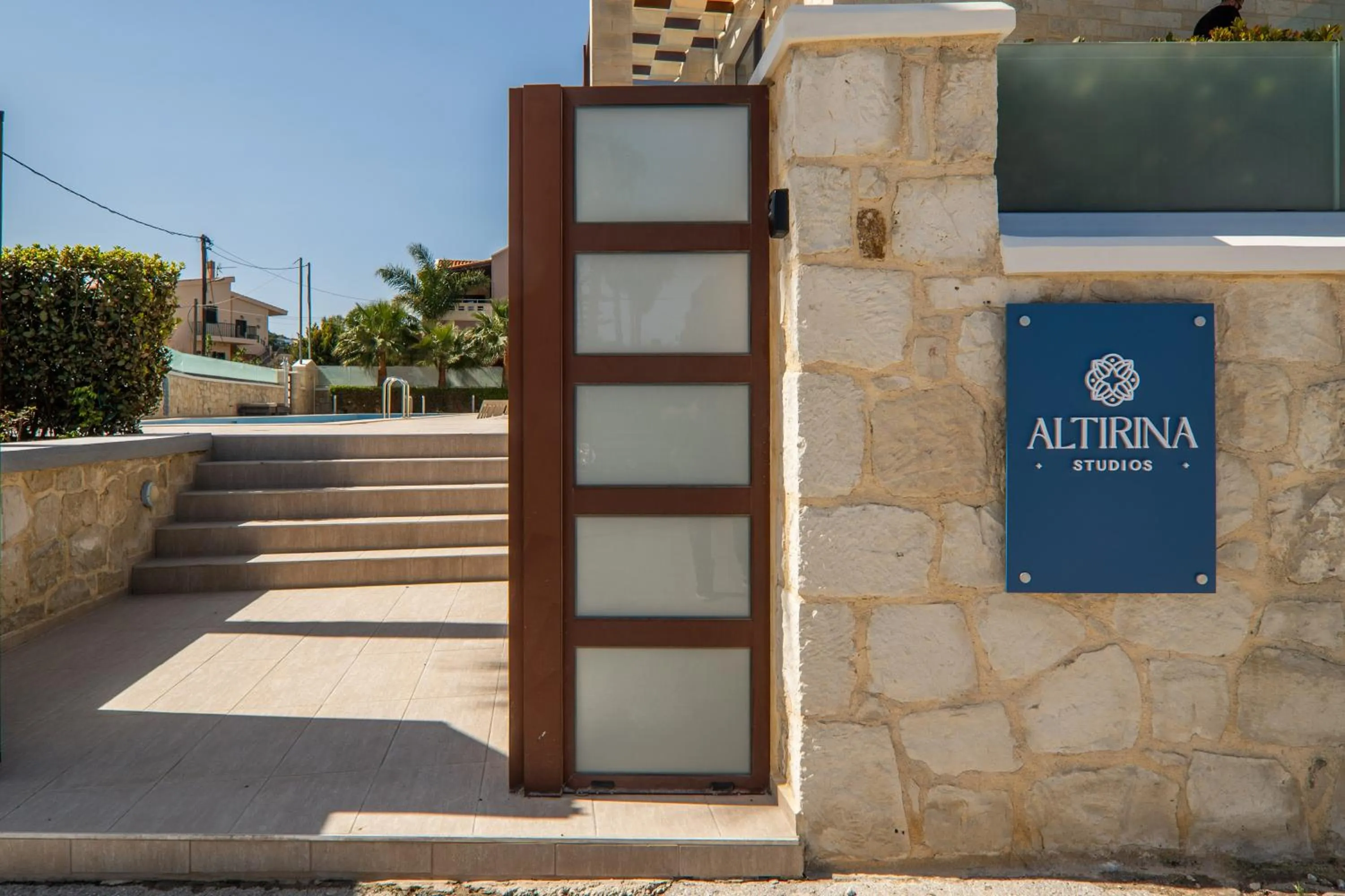 Facade/entrance in Altirina Studios