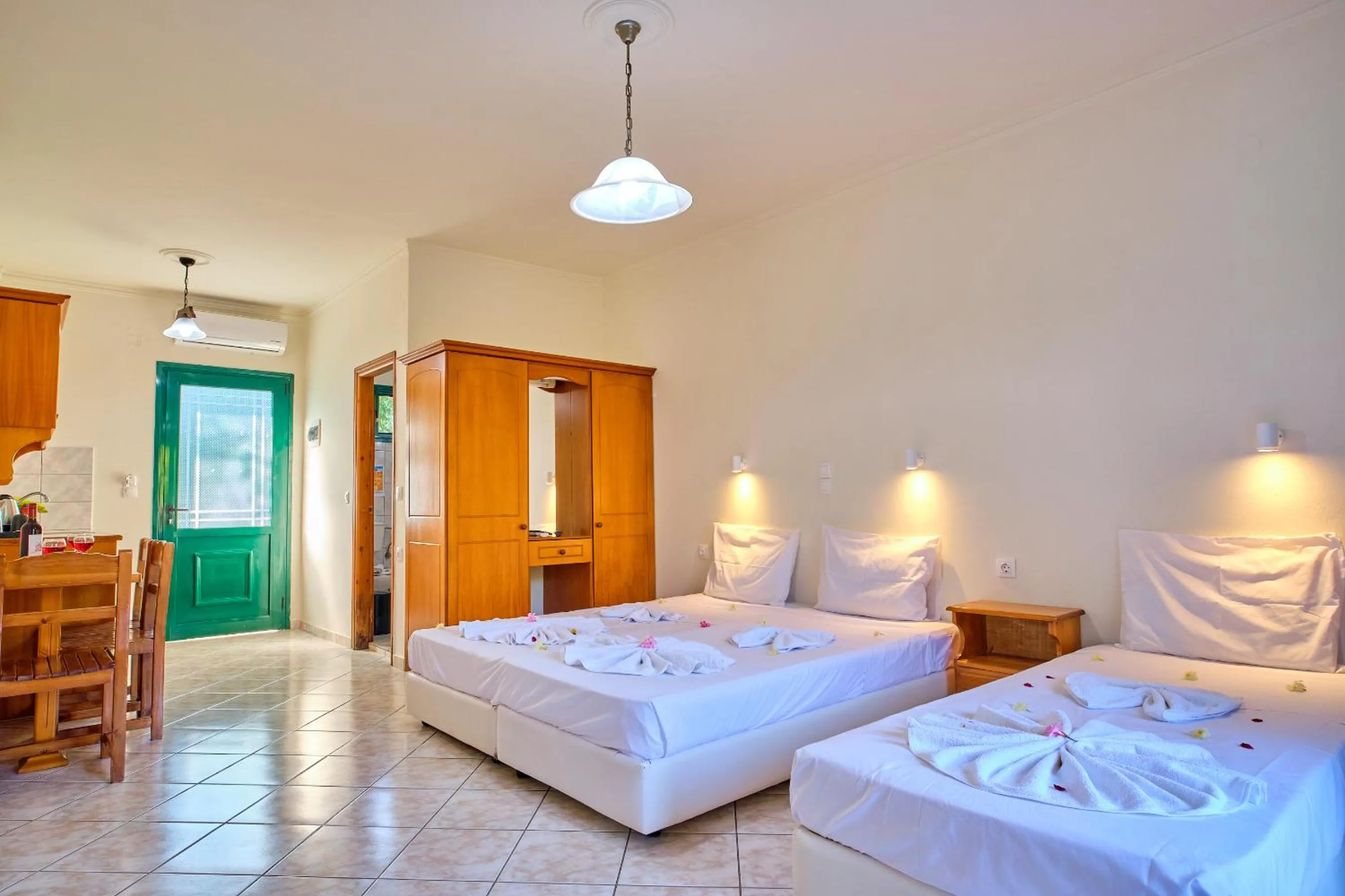 Bed in Sidari Green Oasis by Estia