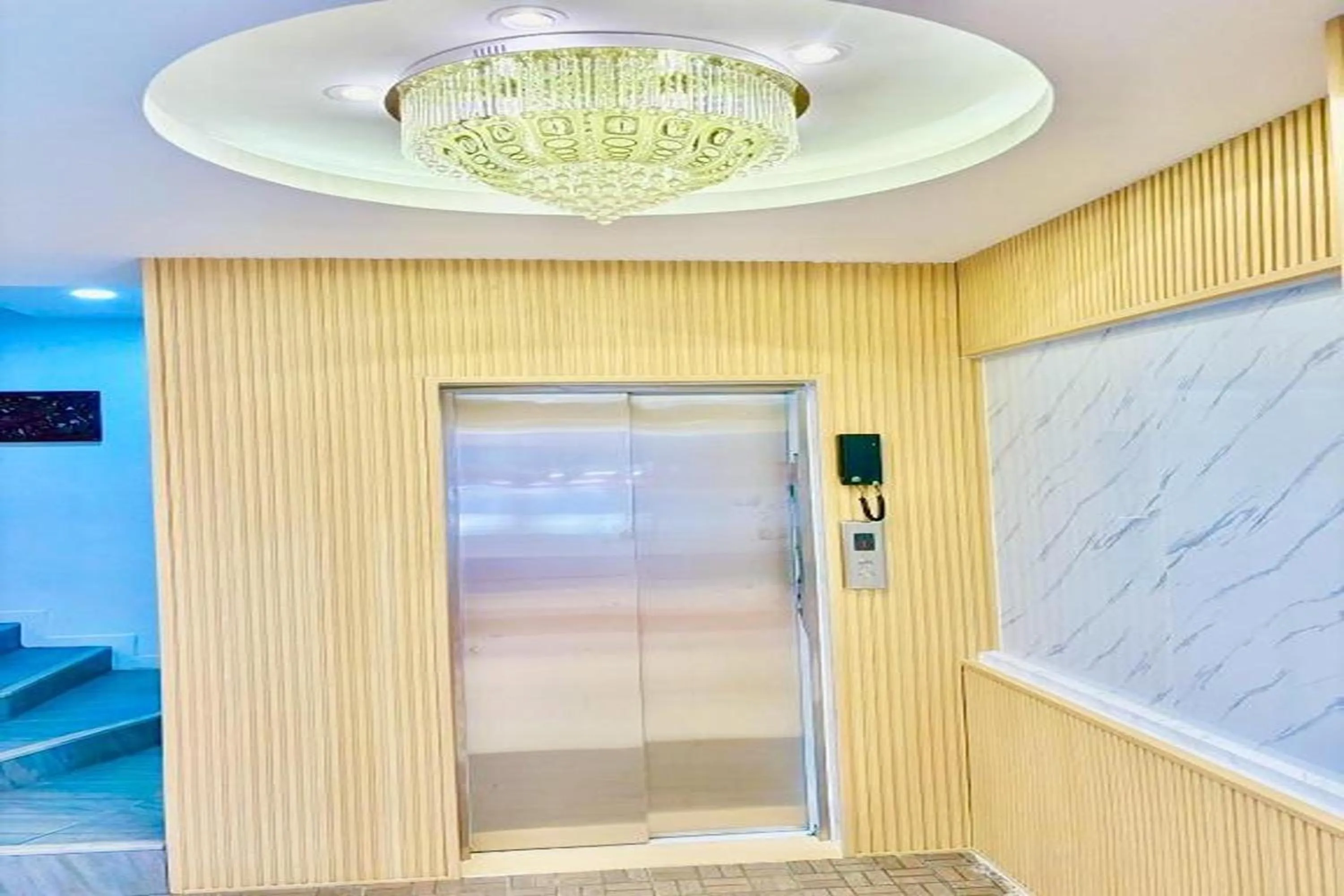 elevator in Jomtien Wave Residence