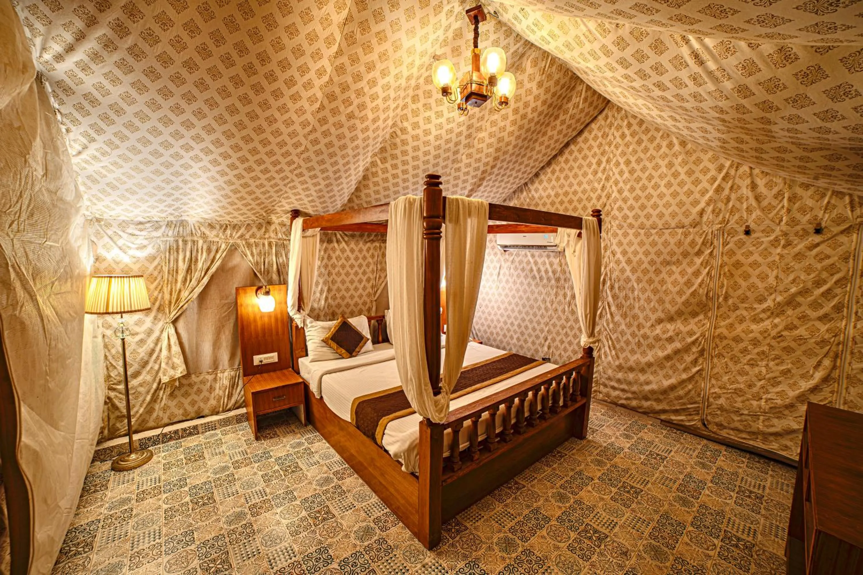 Corbett Cottage Resort