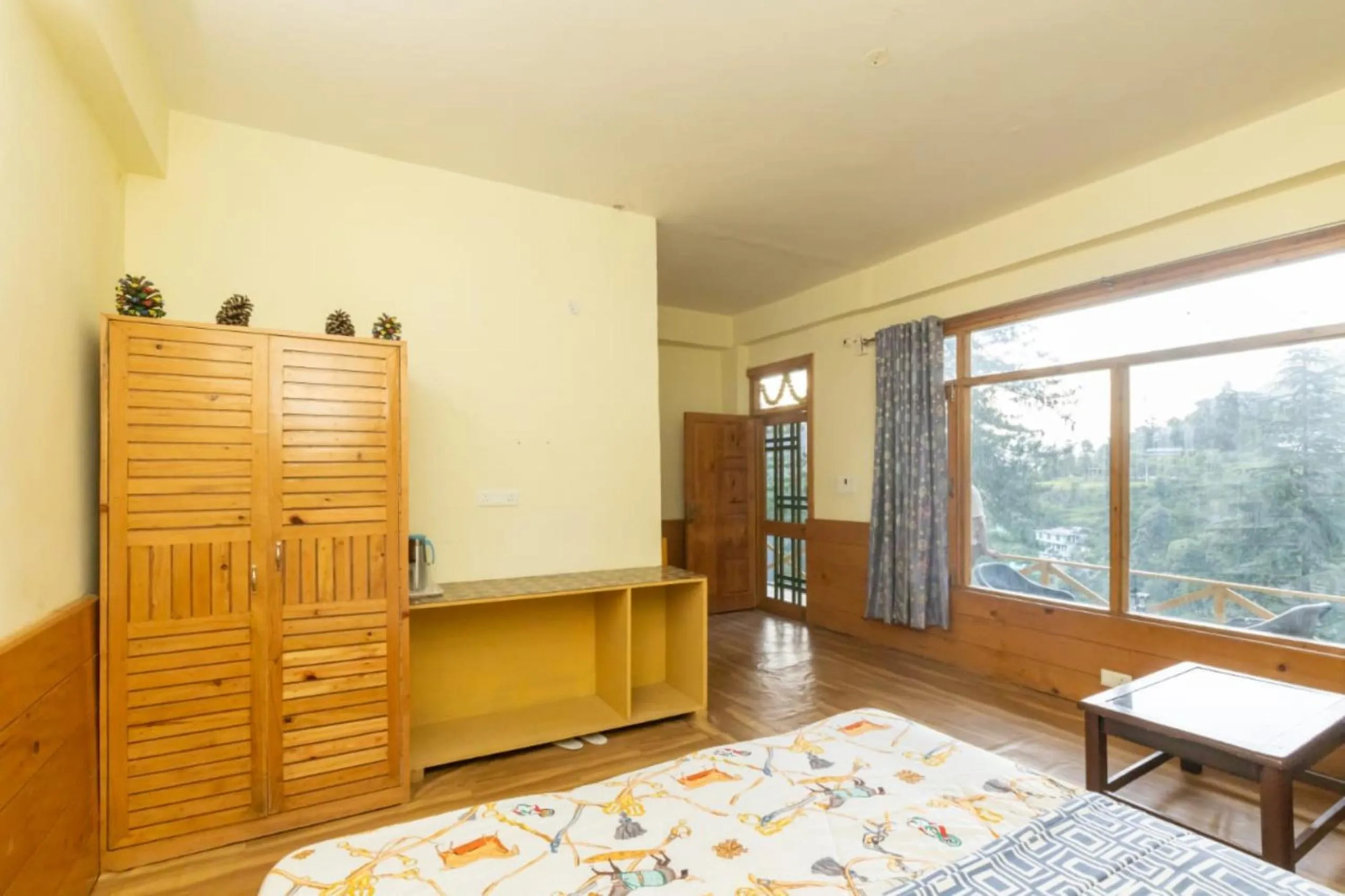 Bed in Majestic View Cottages