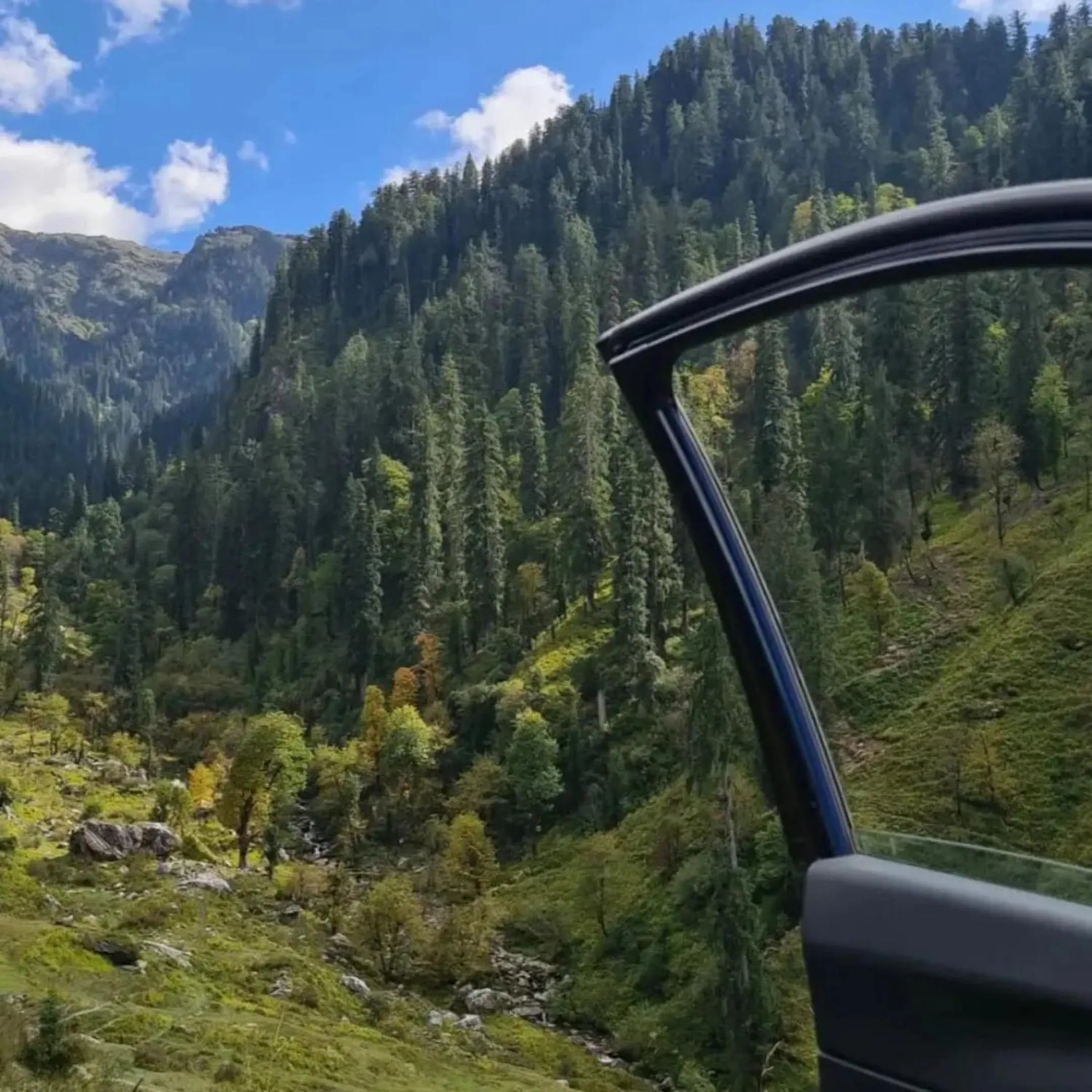 Spring in Majestic View Cottages