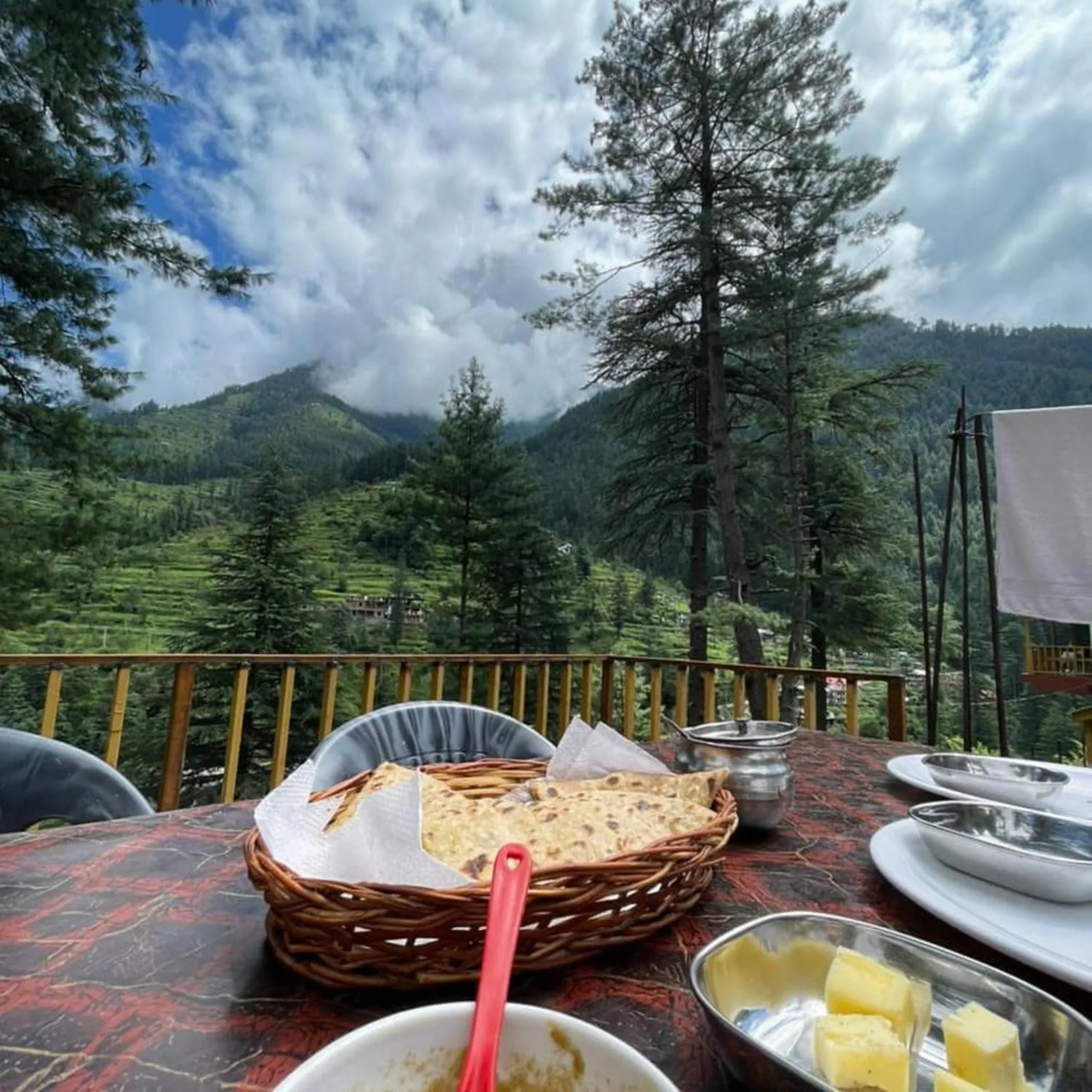 Day in Majestic View Cottages