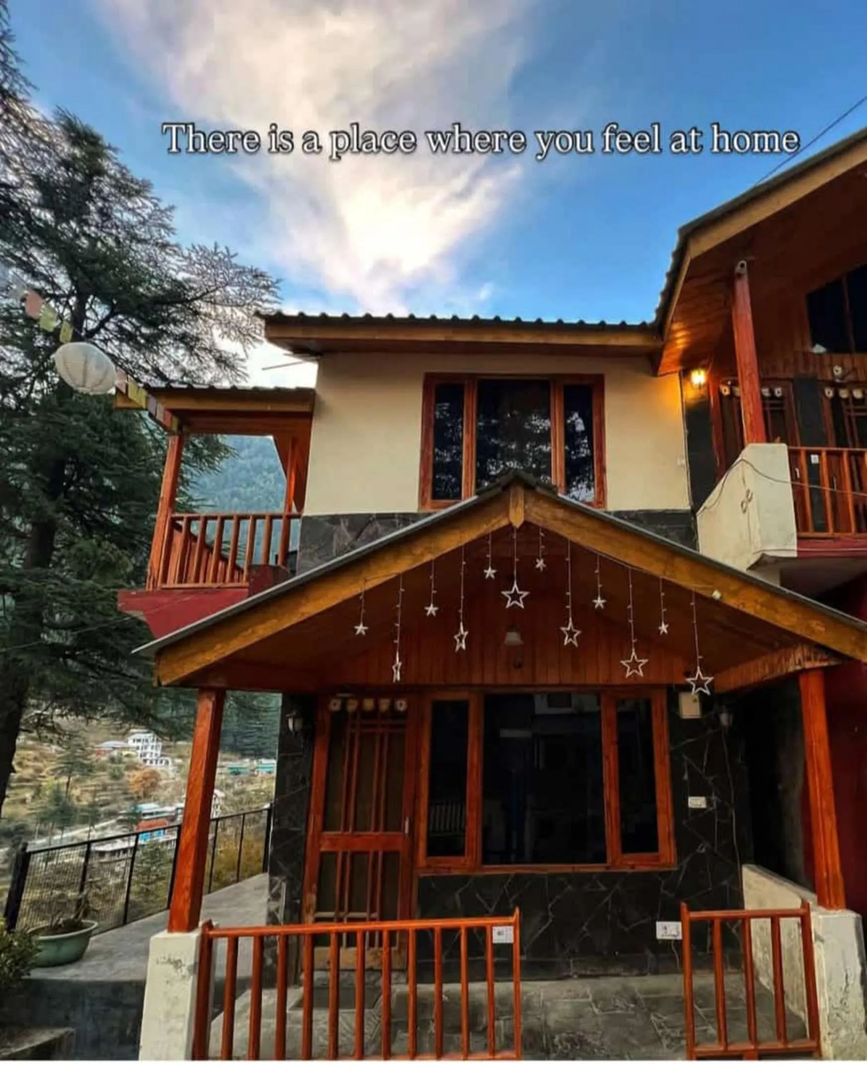 Property building in Majestic View Cottages