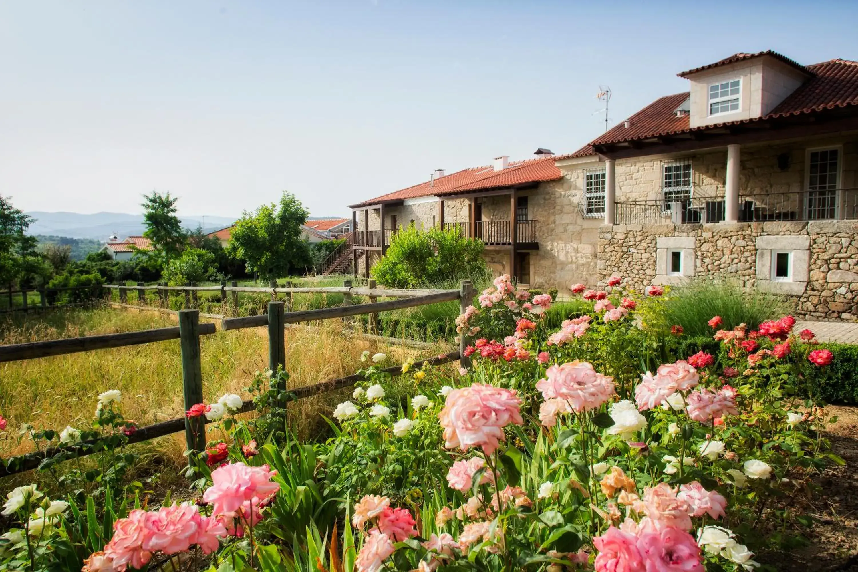 Three-Bedroom Villa in Casas da Memória Three-Bedroom Villa in Casas da Memória