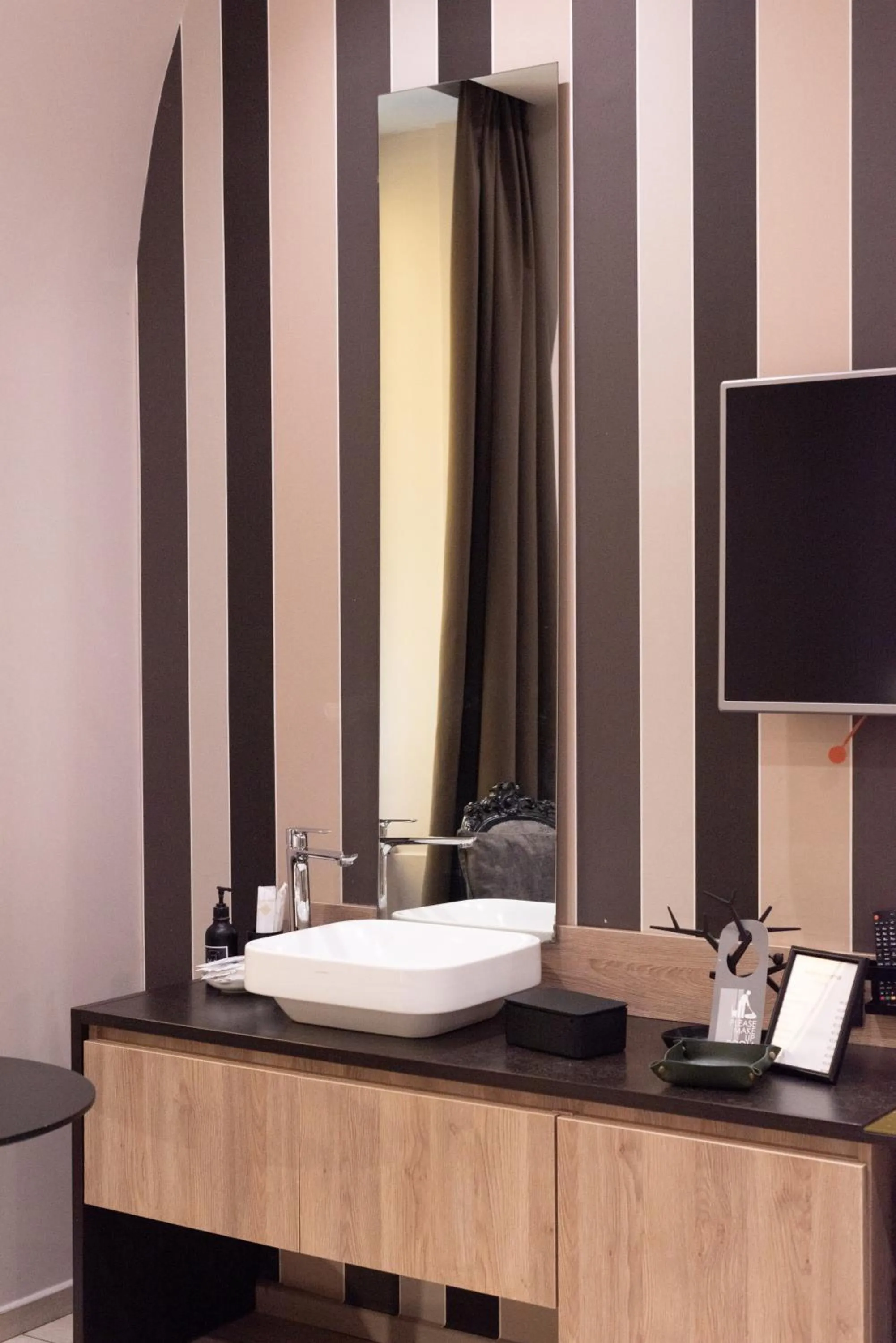 Bedroom in Neapolis Lifestyle