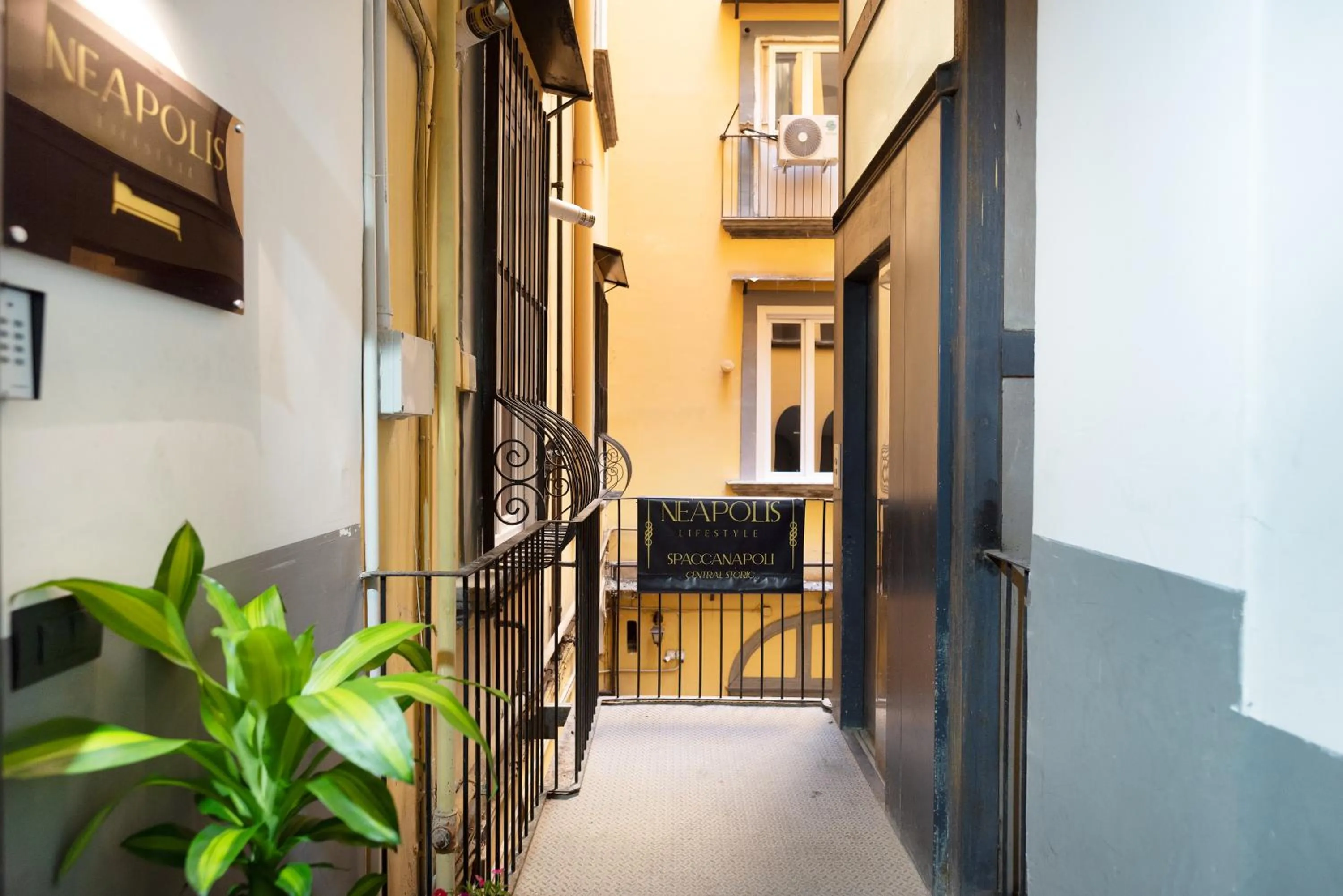 Property building in Neapolis Lifestyle