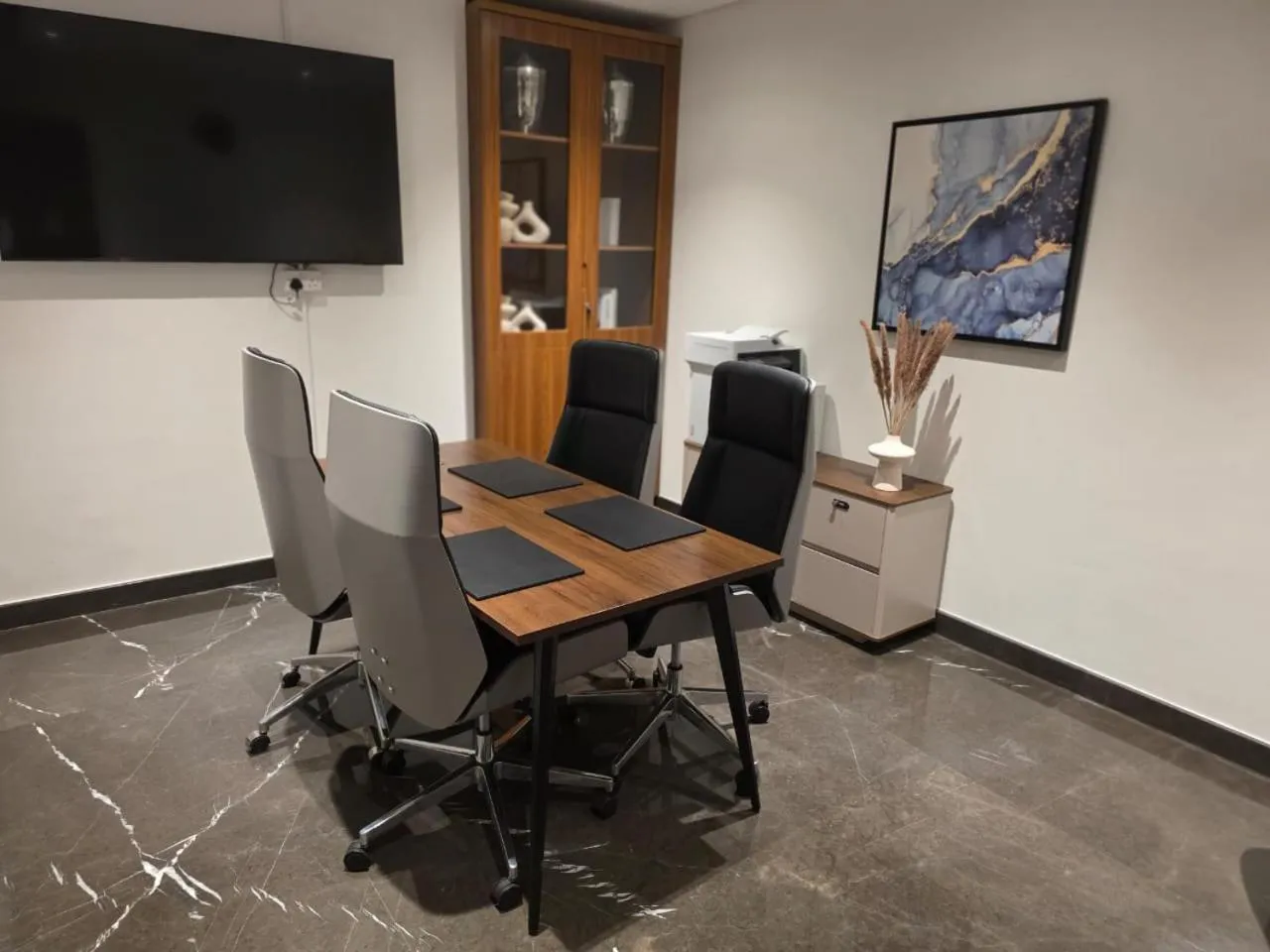 Business facilities in Mileo Hotel The Palm