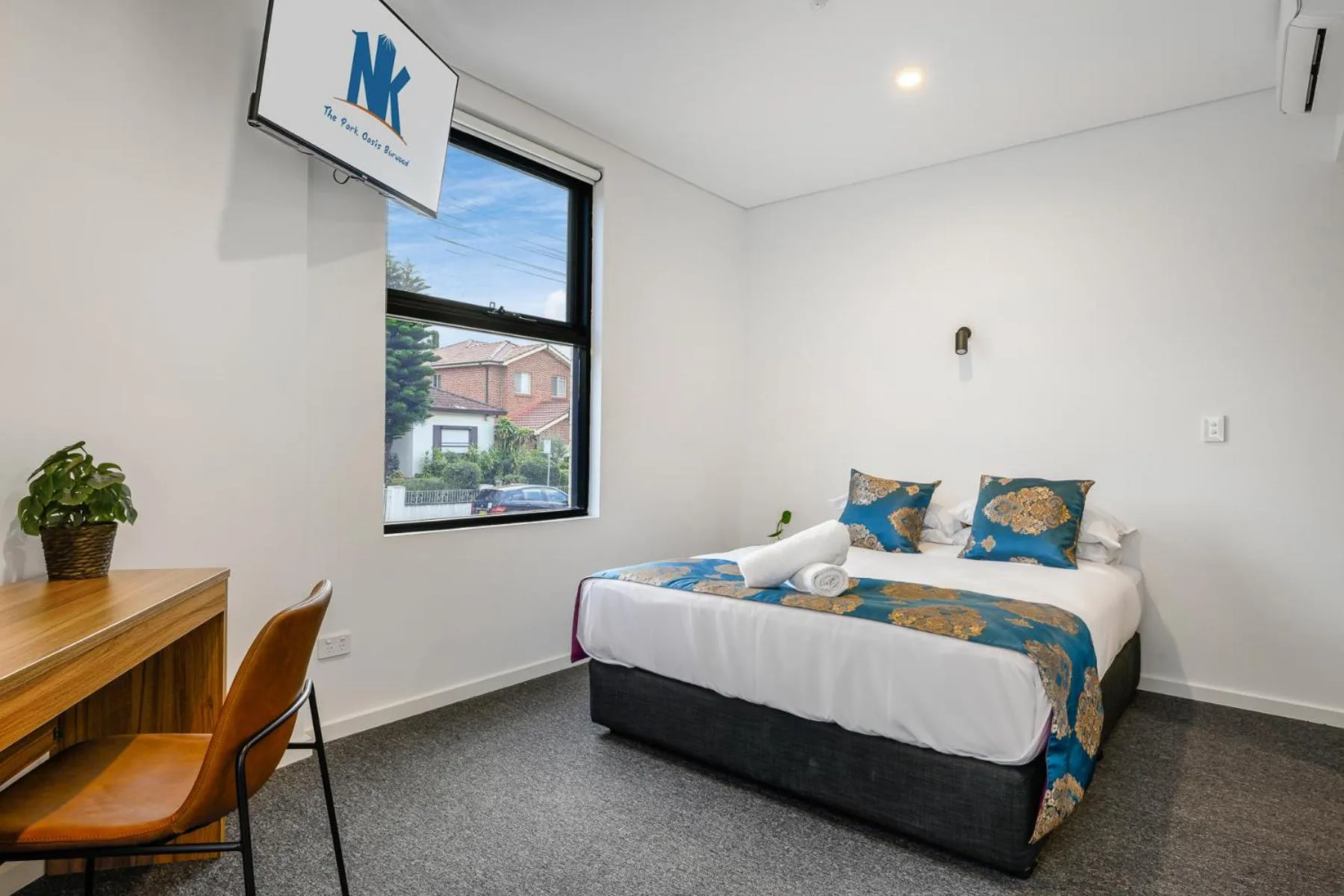 Bed in The Park OASIS Burwood