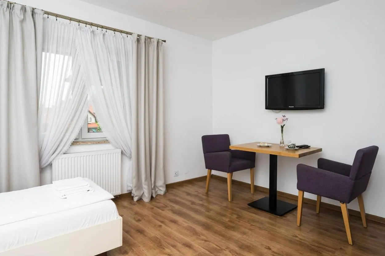 Bed in Zajazd Gielarek