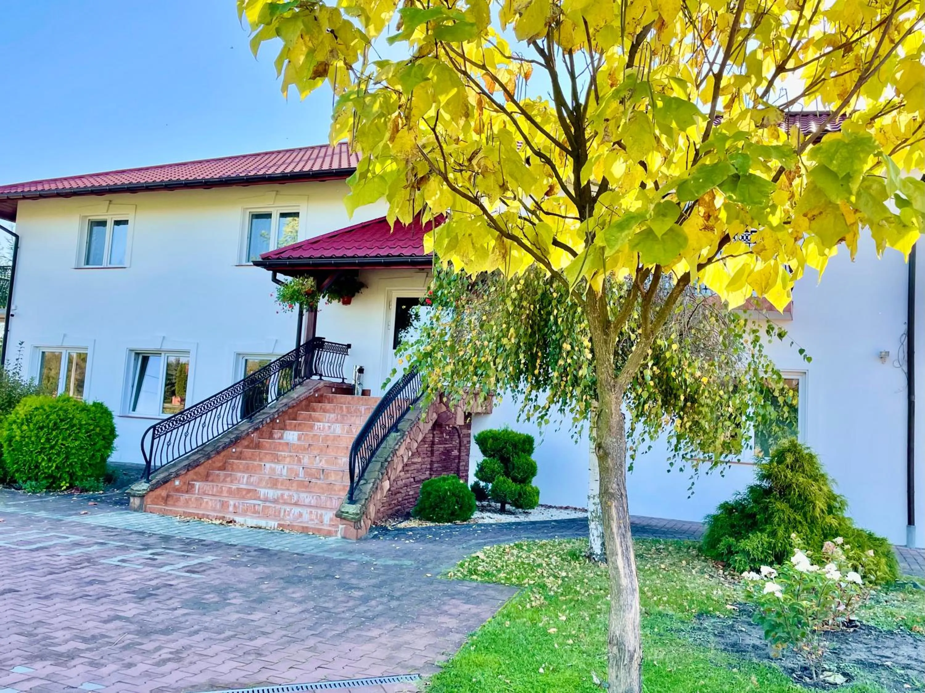 Facade/entrance in Zajazd Gielarek