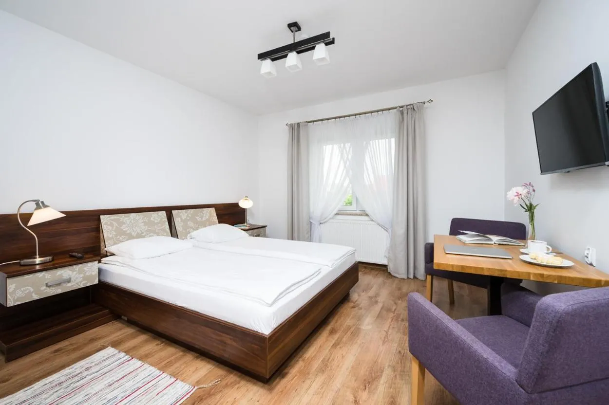 Bed in Zajazd Gielarek