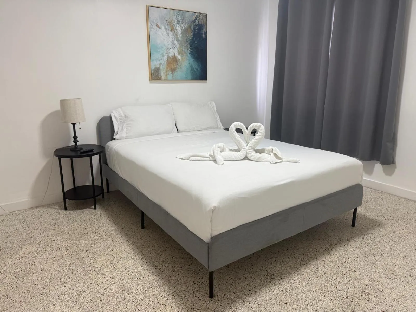 Bed in Wynwood Bungalows By Renzzi