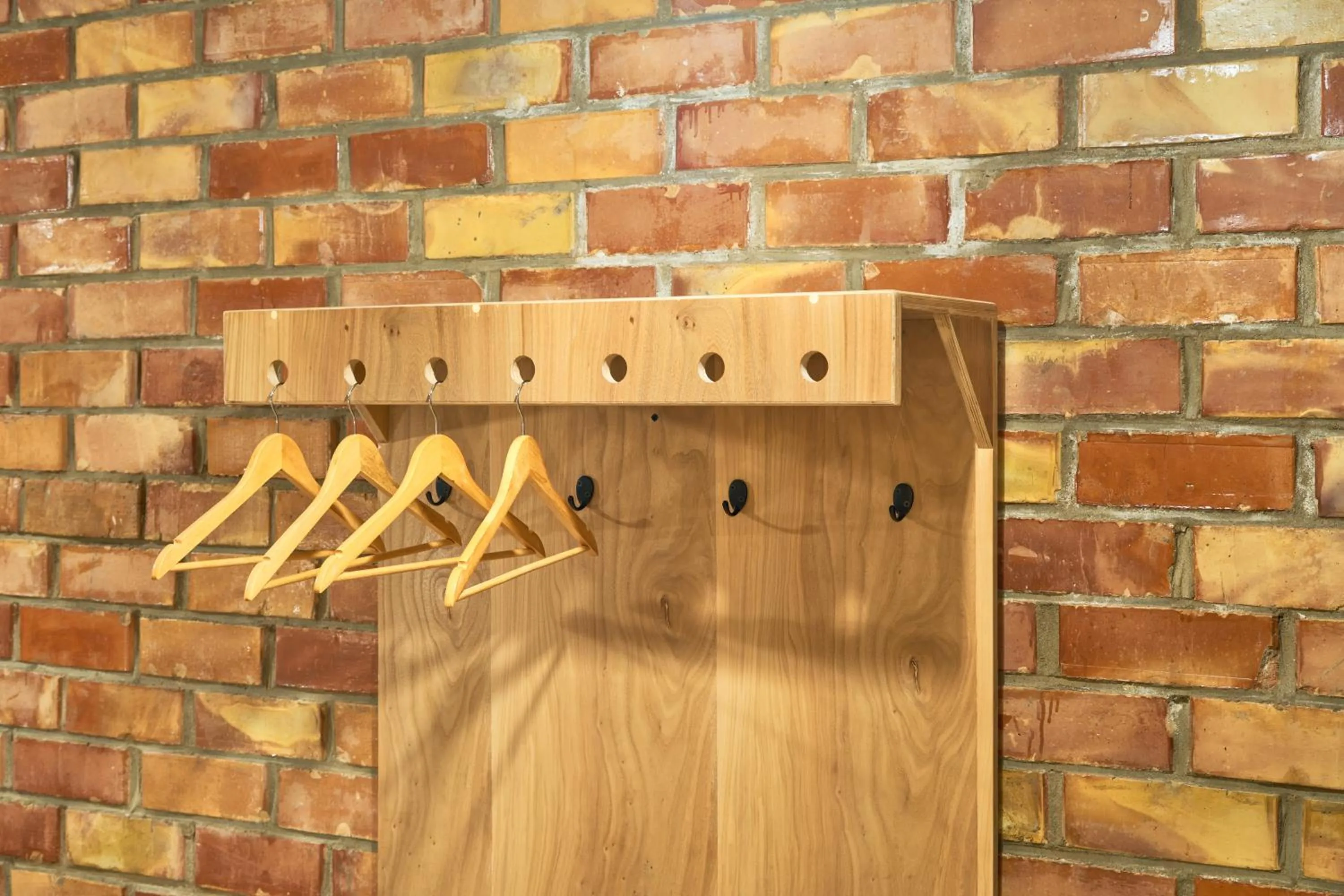 wardrobe in Pristine Hotel