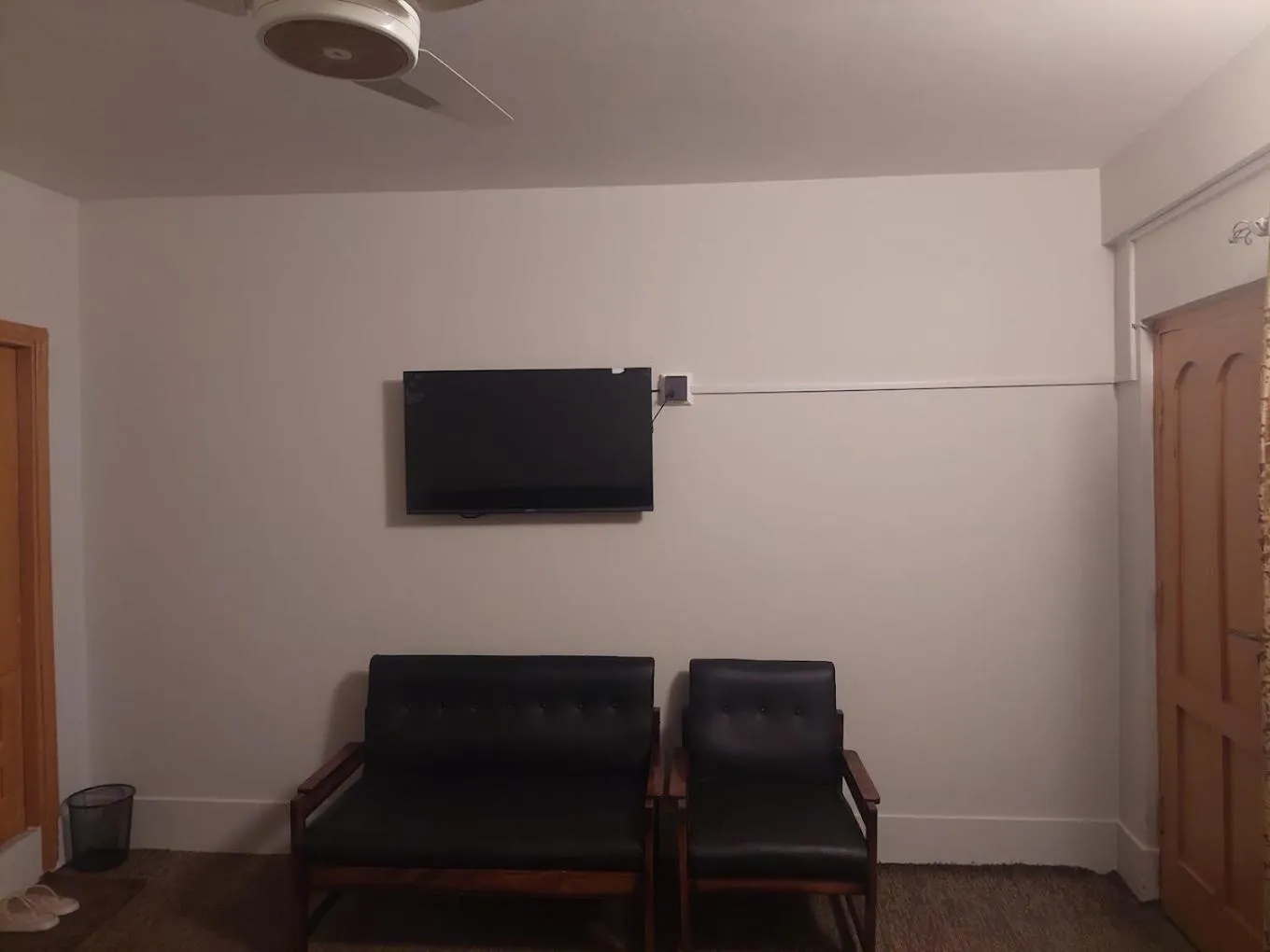 TV and multimedia in Shalimar Hotel