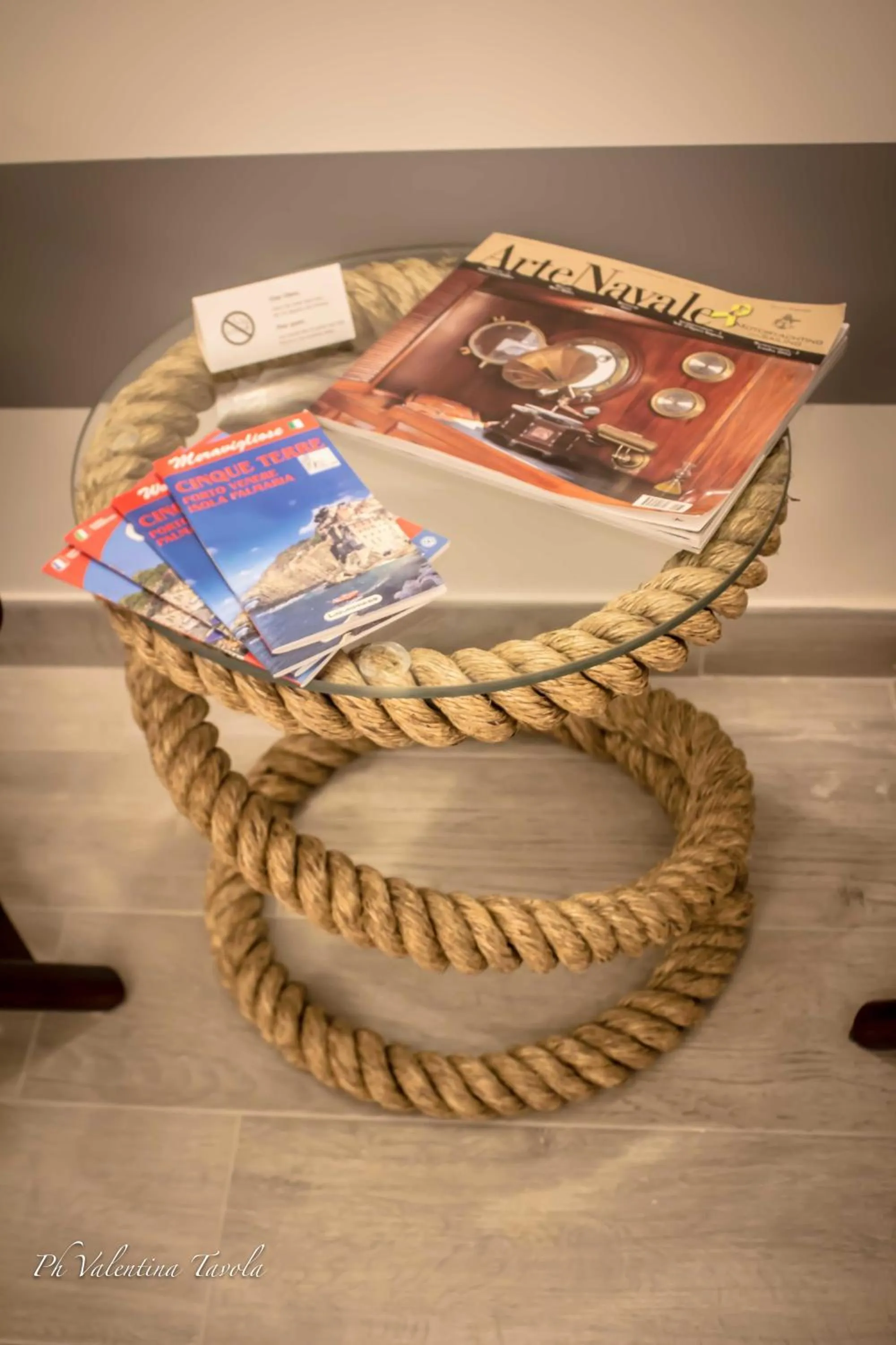 Decorative detail in L'Approdo Dell'Ammiraglio