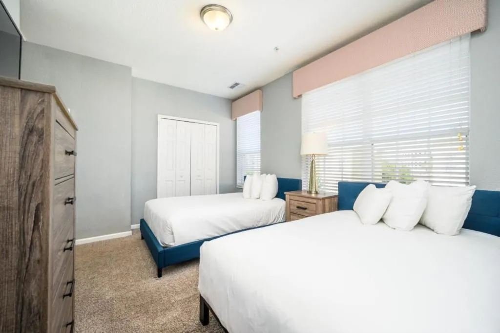 Bed in Epic Universe New Modern Townhome, Near The Parks - 4029