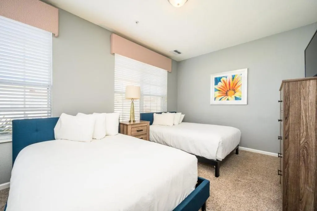 Bed in Epic Universe New Modern Townhome, Near The Parks - 4029