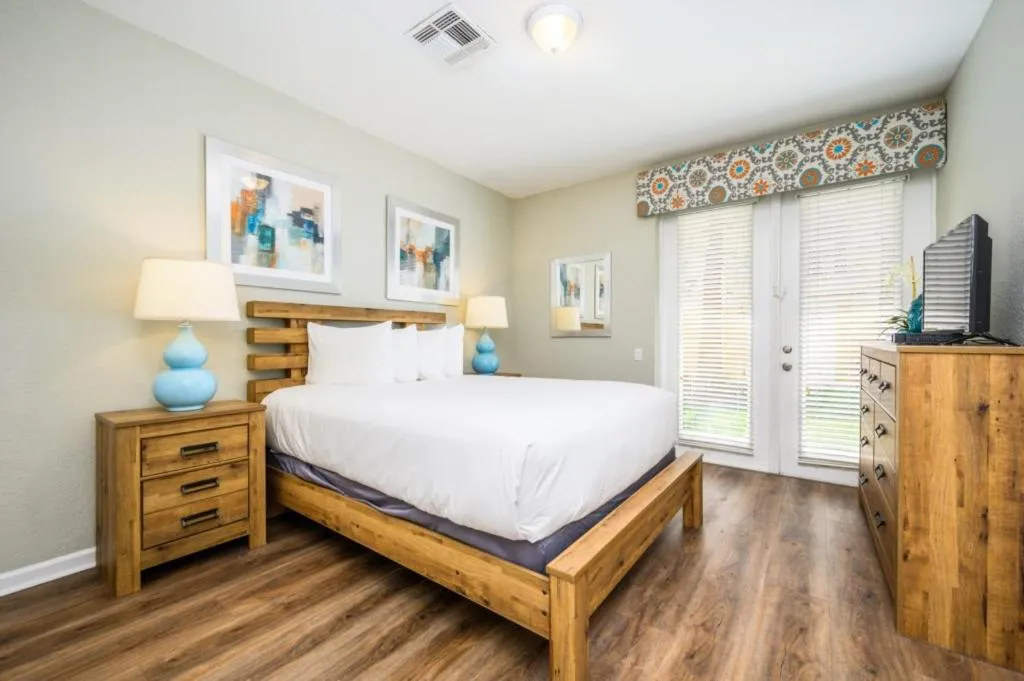 Bed in Epic Universe New Modern Townhome, Near The Parks - 4029