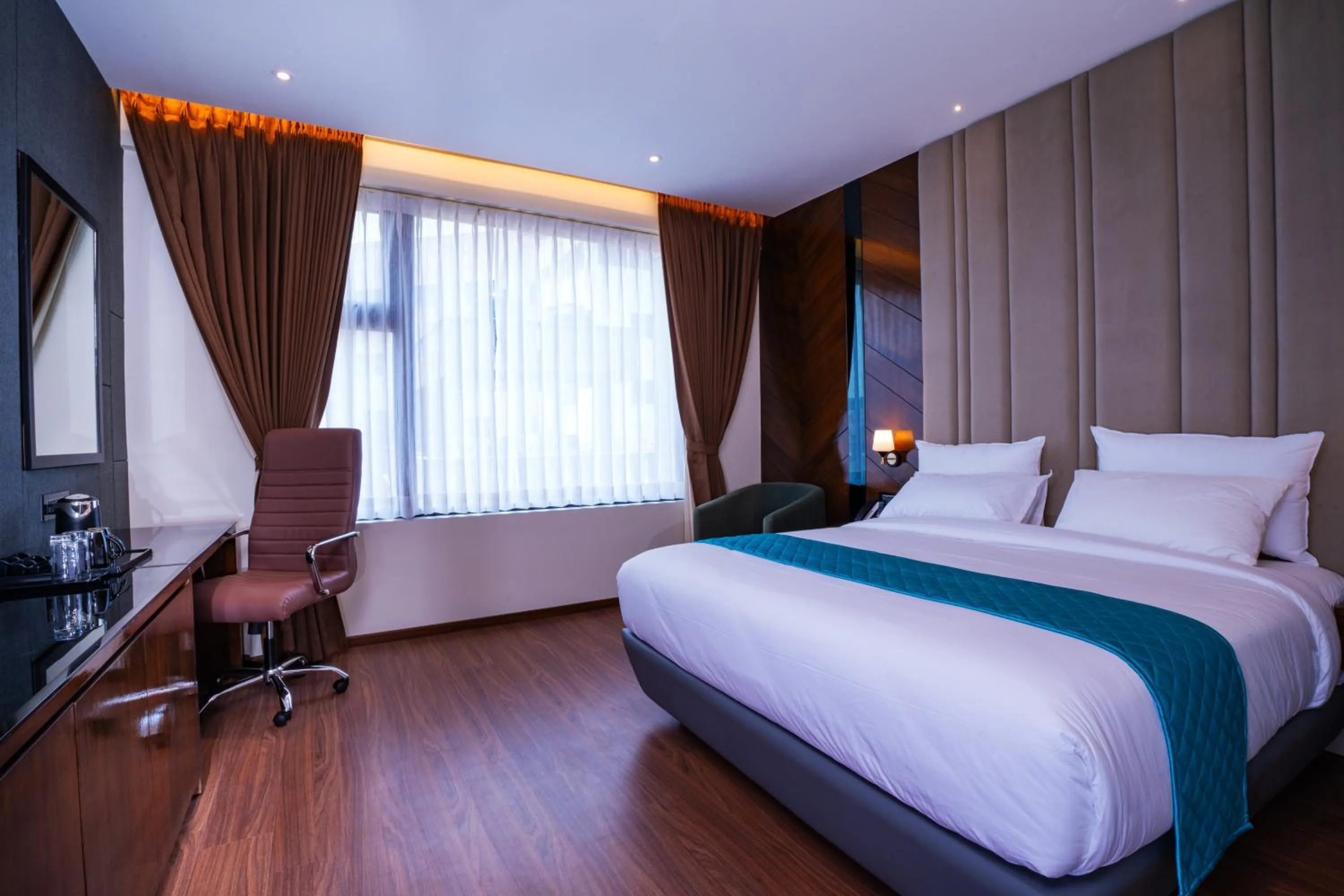 Superior Double Room - single occupancy in Paramos Meeds Madiwala