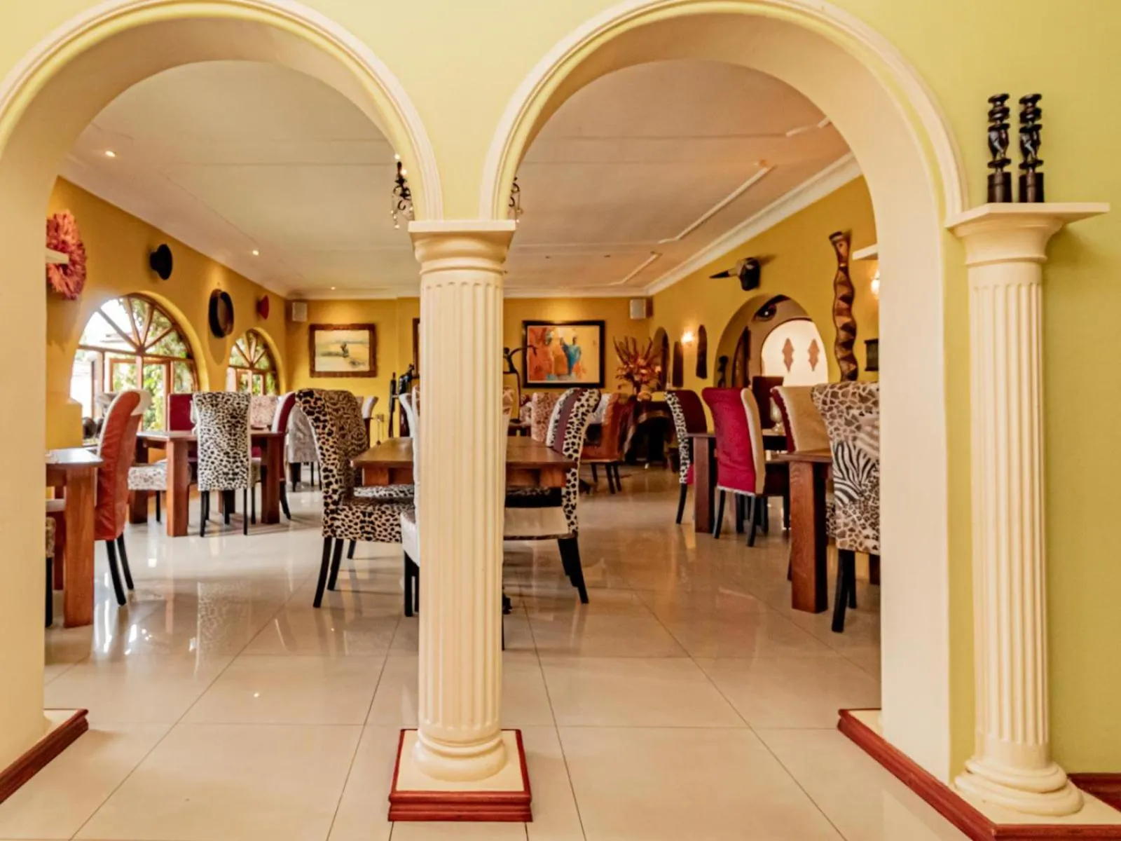 Restaurant/places to eat in Casta Diva Boutique Hotel