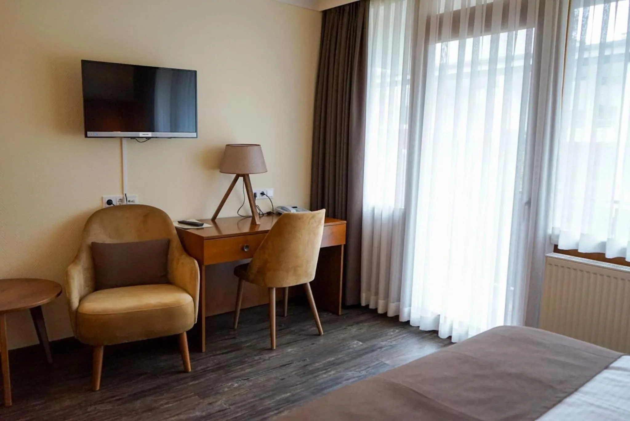 Bed in Hotel Lorösch