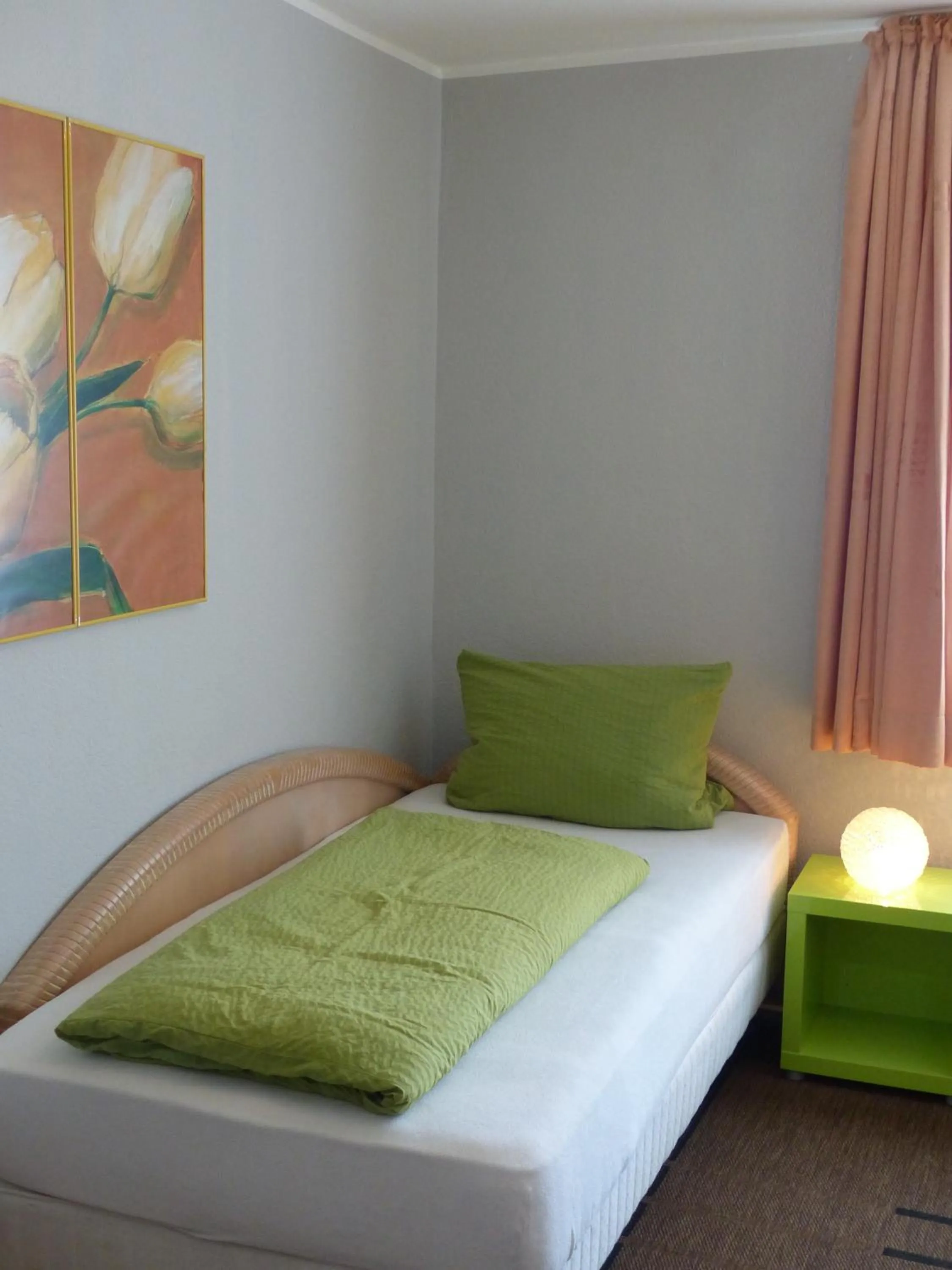 Photo of the whole room, Bed in Haus der Gastlichkeit