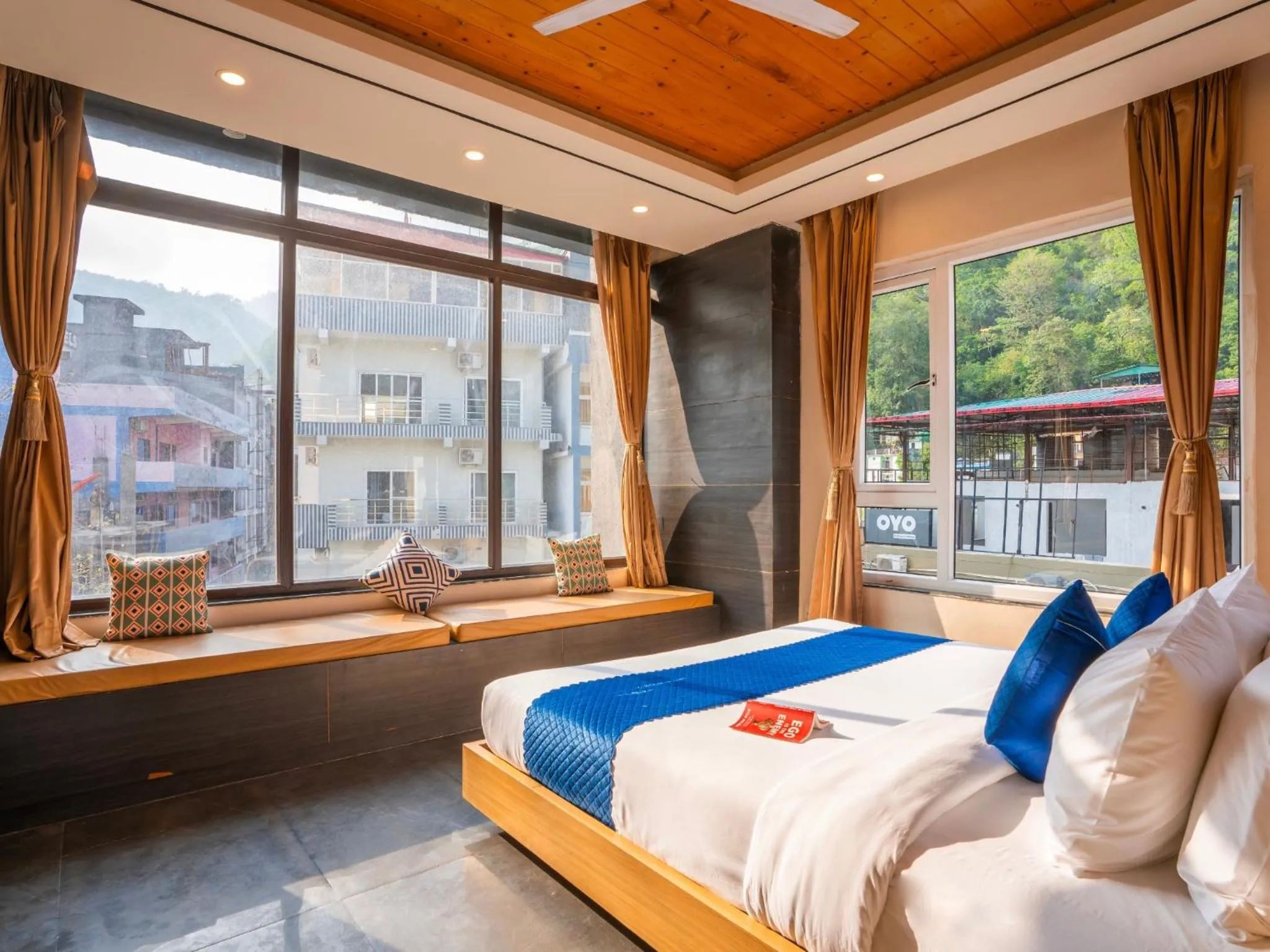 Bedroom, Bed in Moustache Select Rishikesh