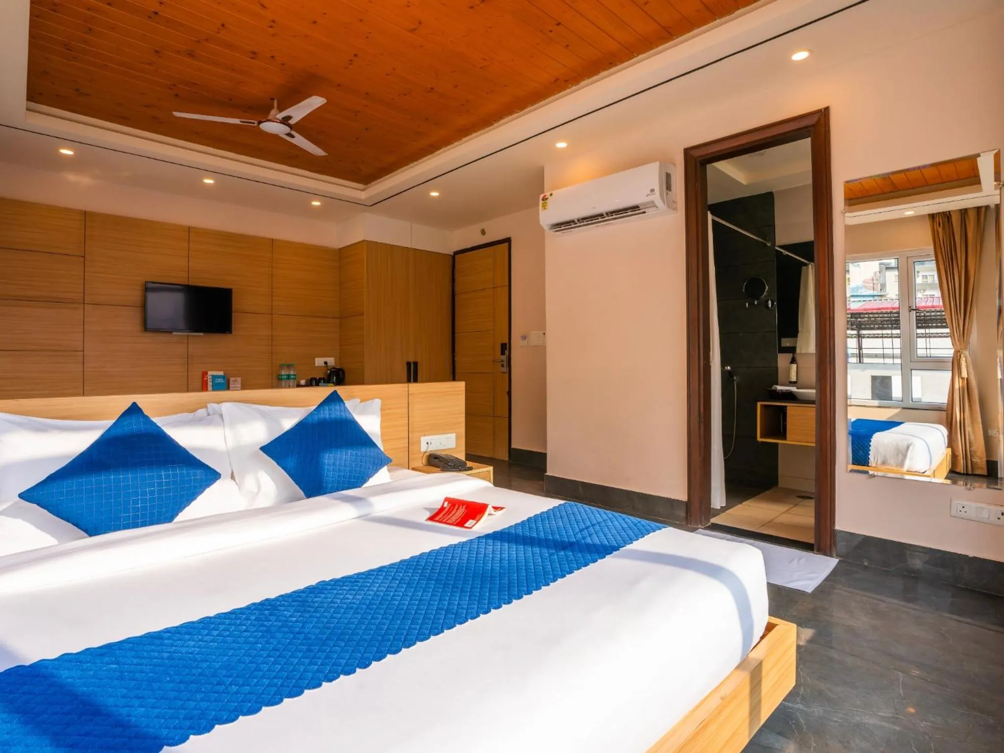 Bedroom, Bed in Moustache Select Rishikesh