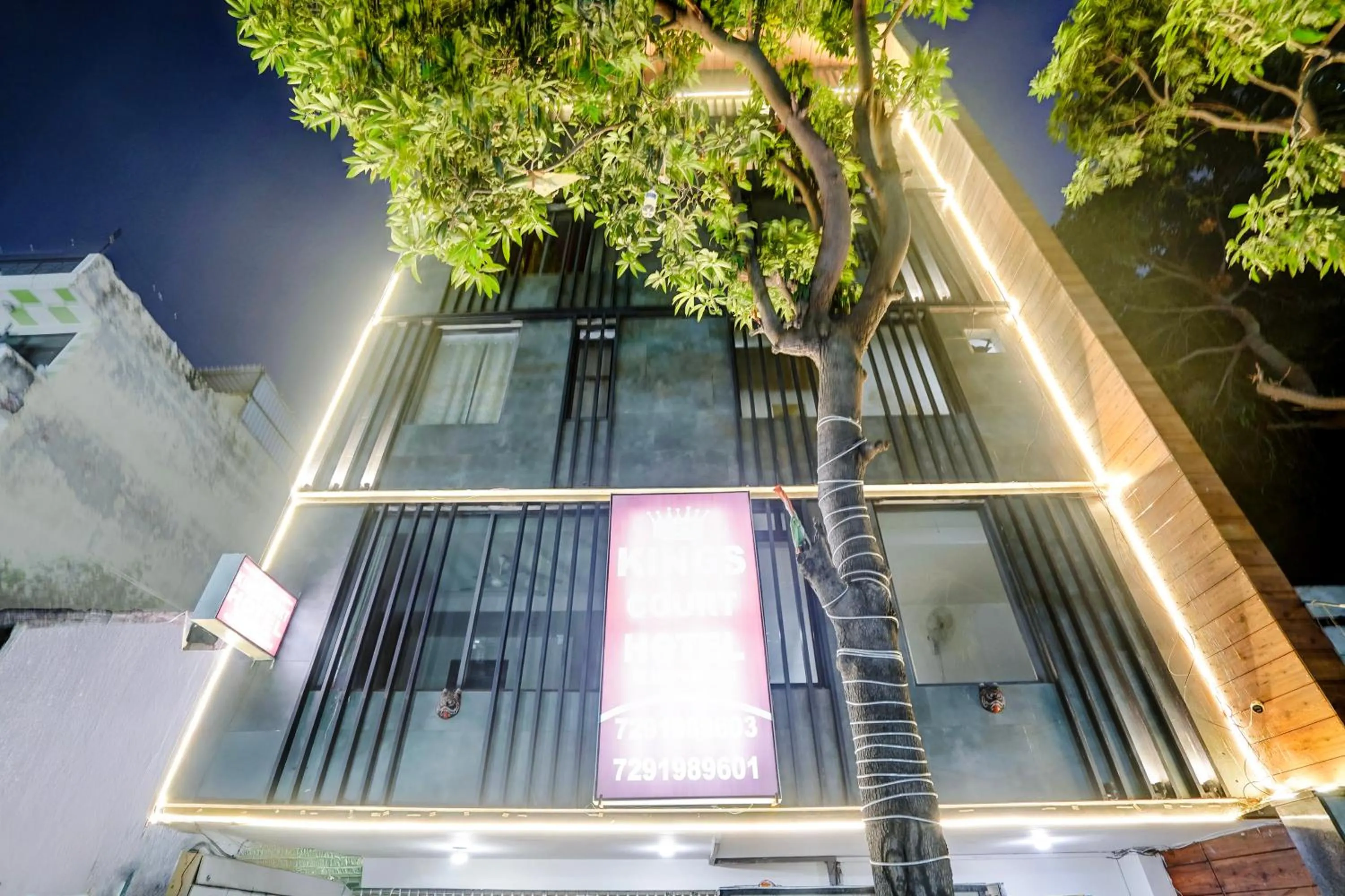 Property building in Kings Court Hotel Pitampura