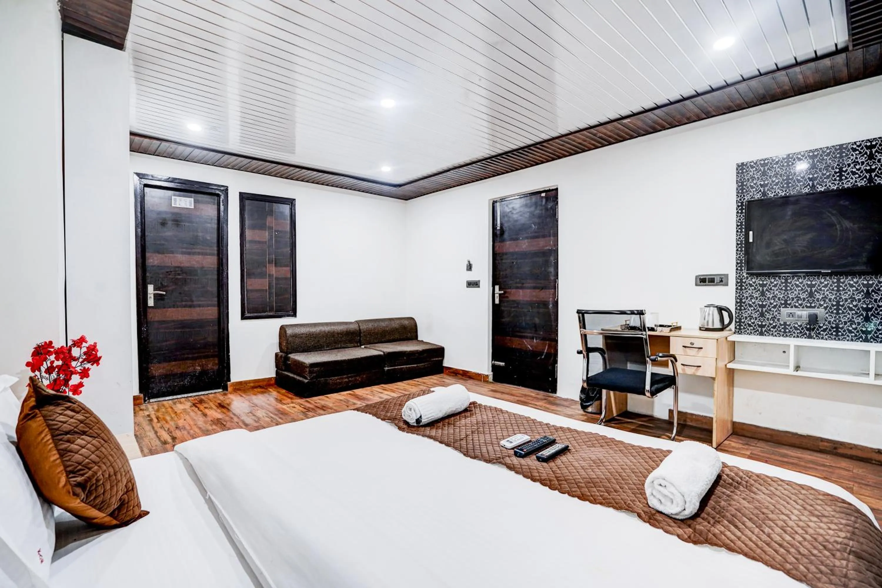 View (from property/room) in Kings Court Hotel Pitampura