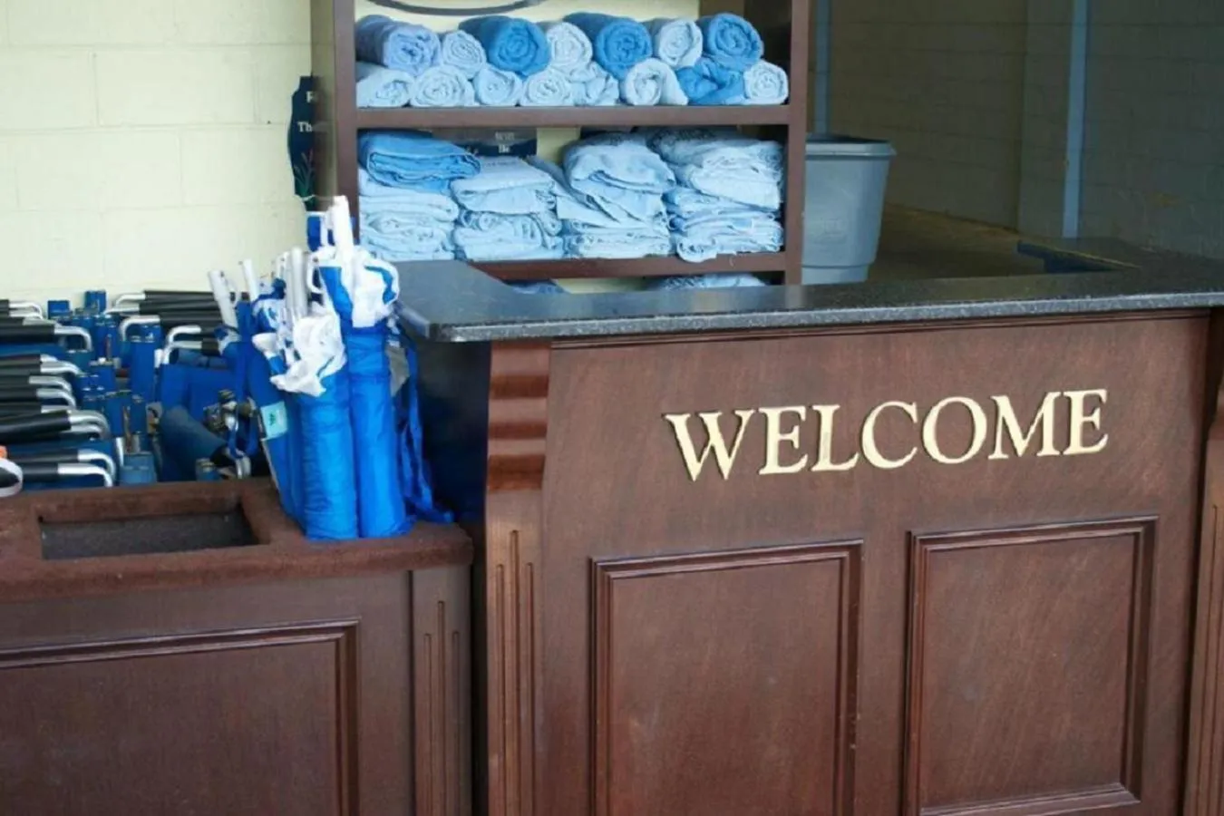 Area and facilities in Brighton Suites Hotel