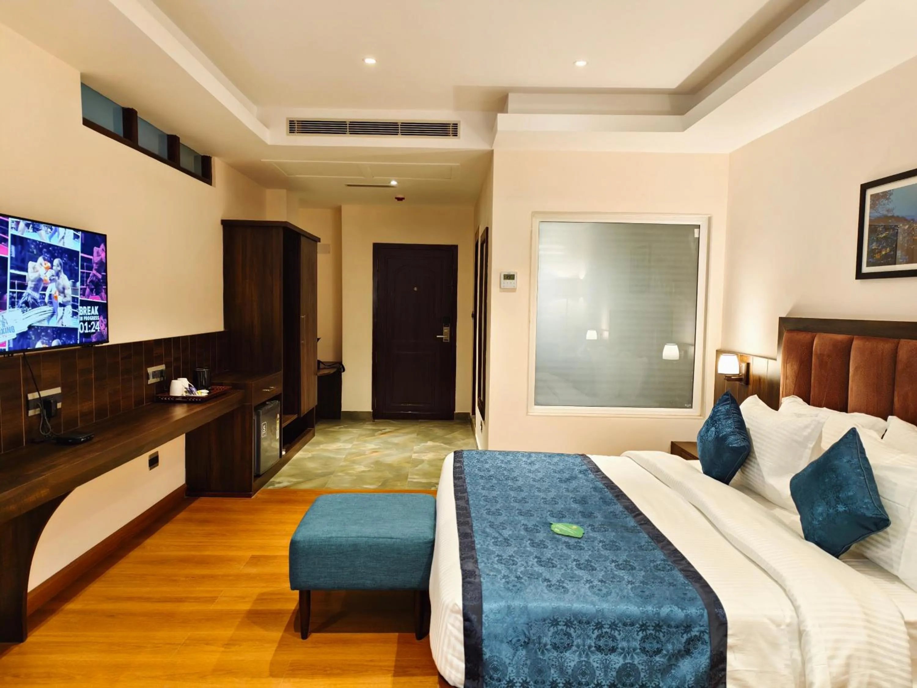 Bed in Clarion Hotel De Renees Gangtok