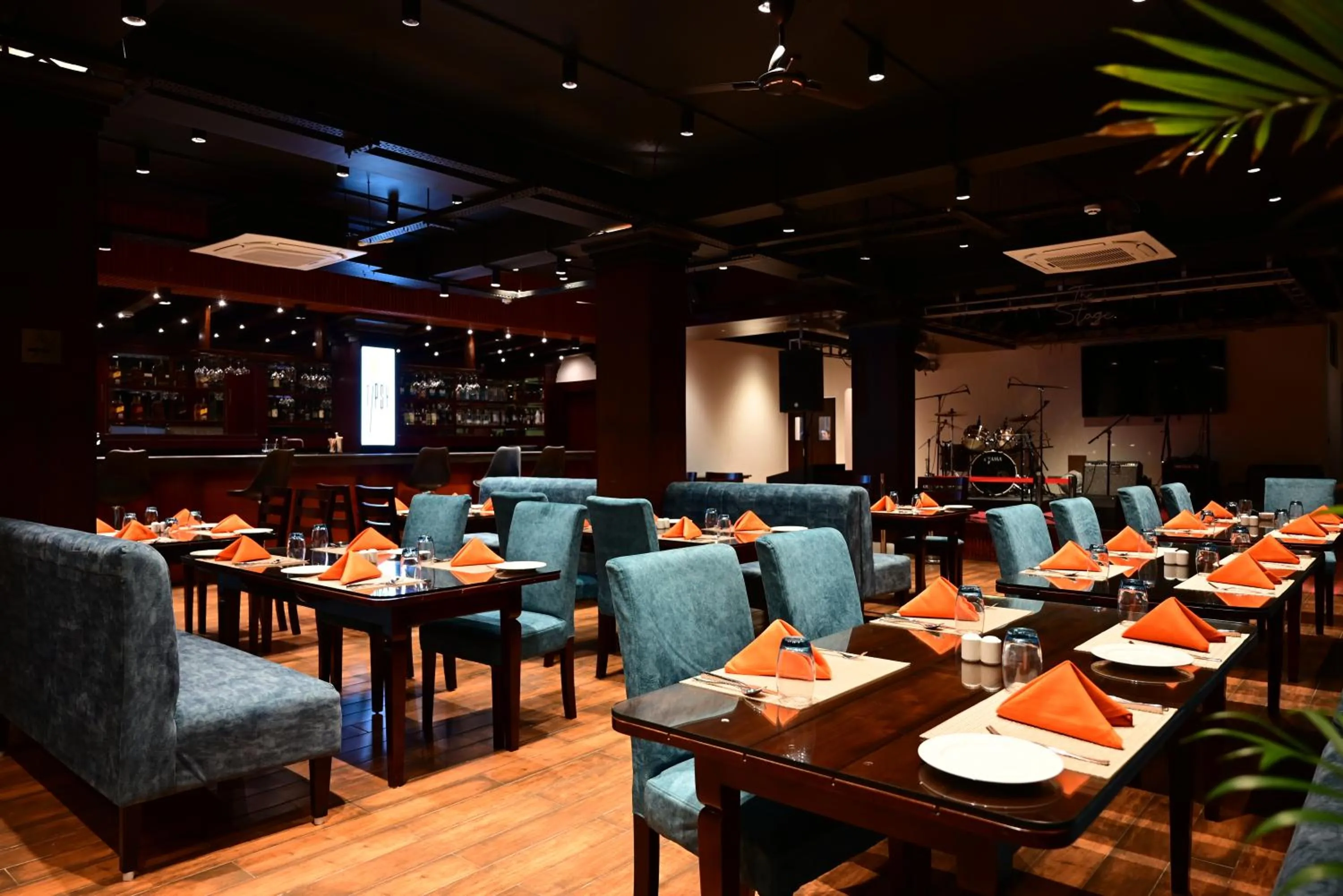 Seating area in Clarion Hotel De Renees Gangtok