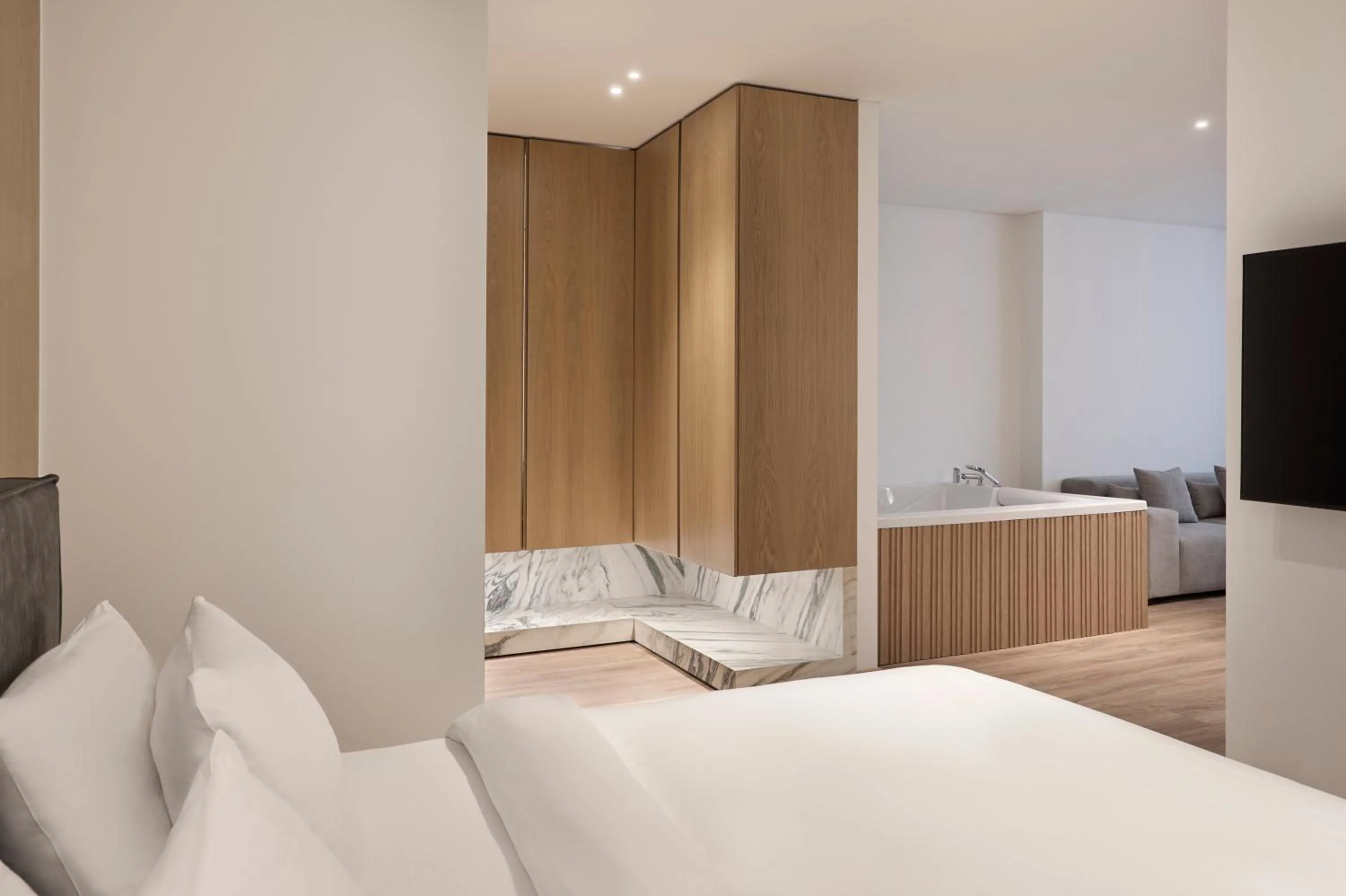 Bed in Nur City Suites