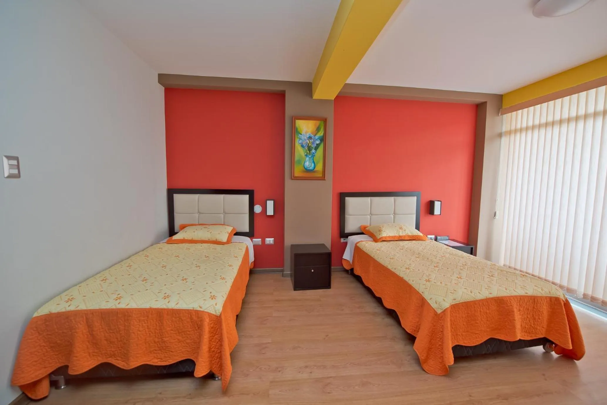 Bed in Plaza Sur Hotel & Suites