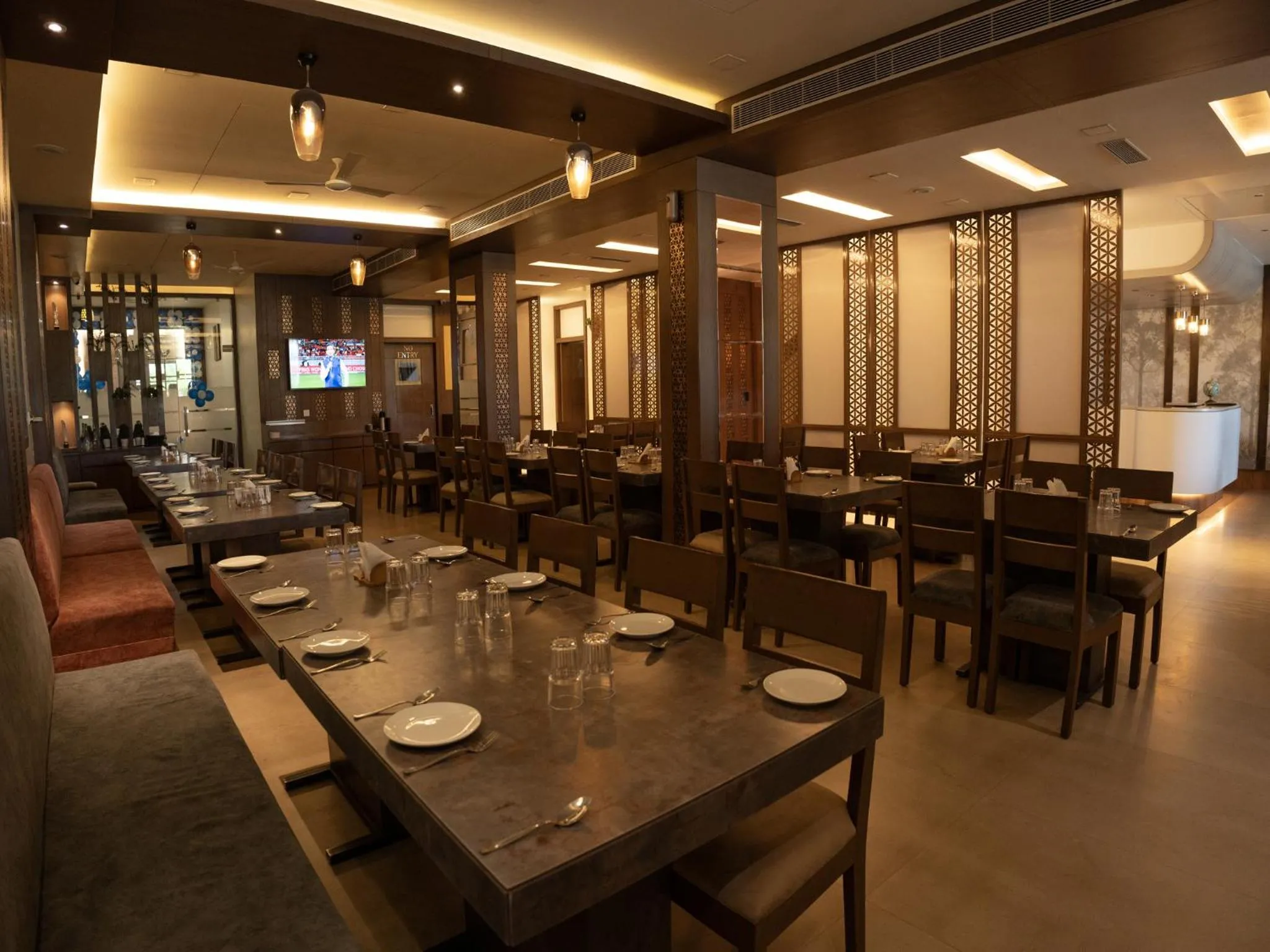 Shree Ram Hotel