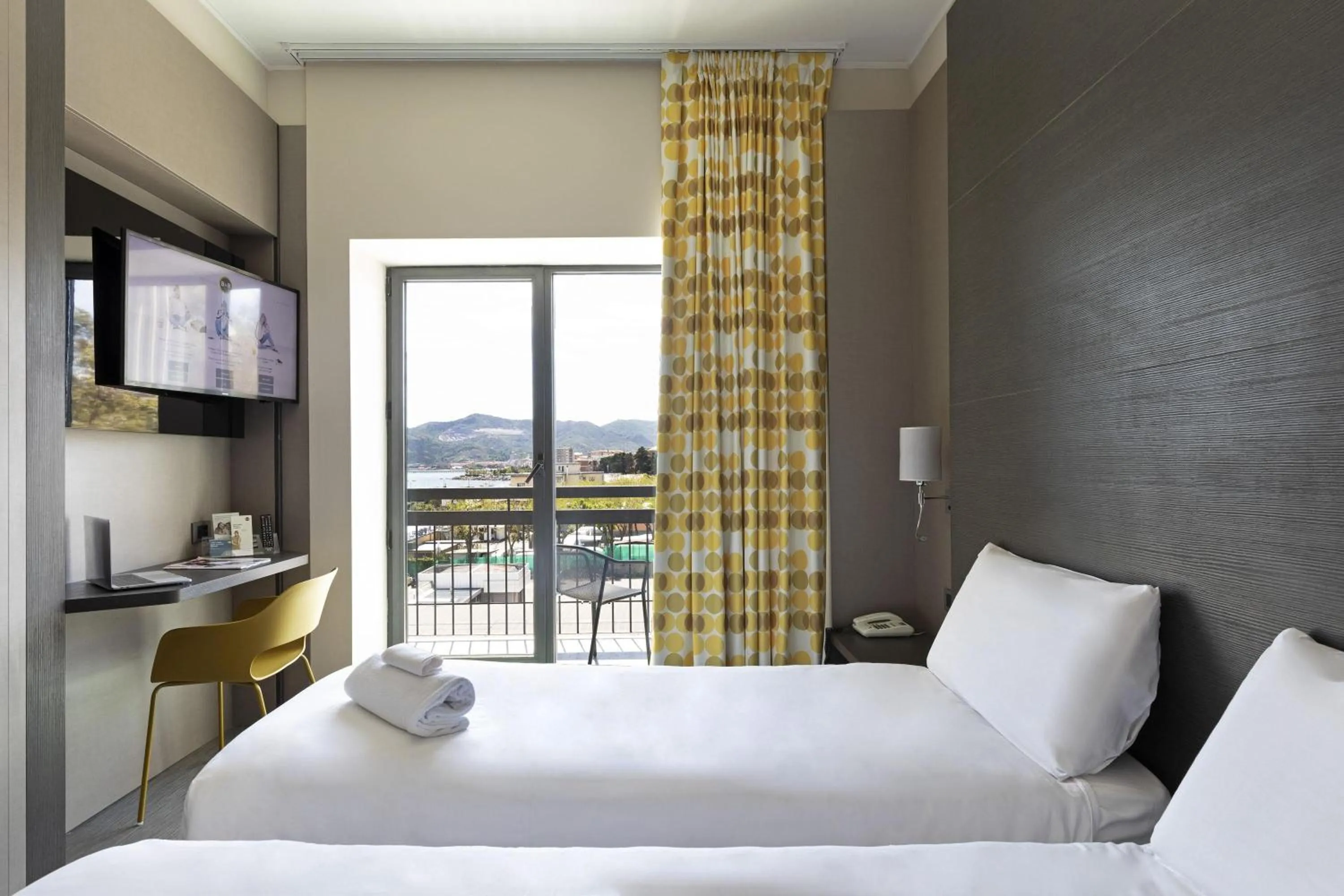 Photo of the whole room, Bed in B&B Hotel Savona