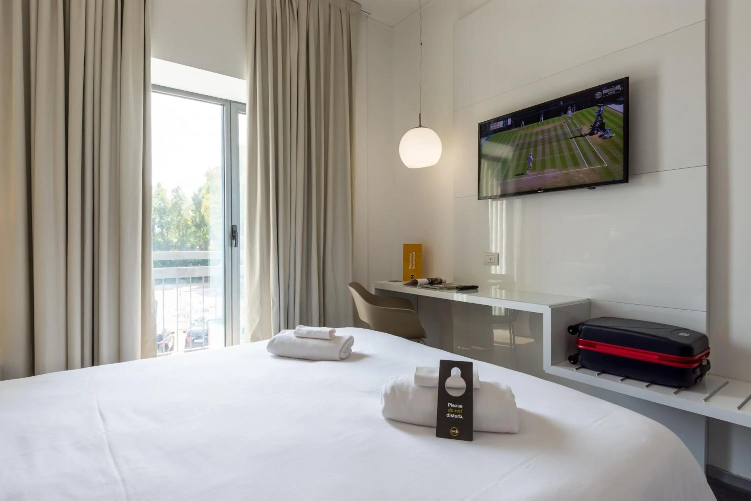 Photo of the whole room, Bed in B&B Hotel Savona