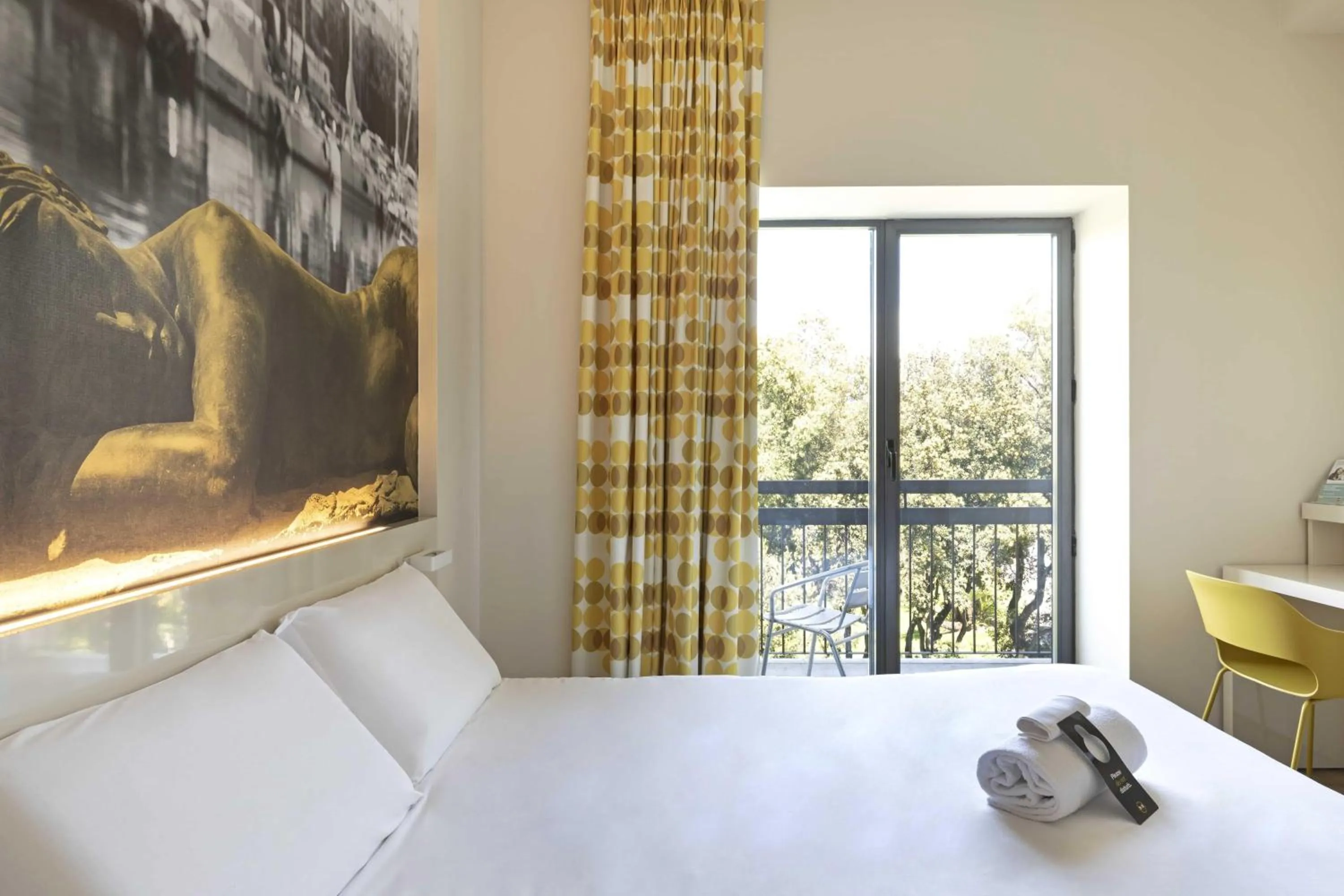 Photo of the whole room in B&B Hotel Savona