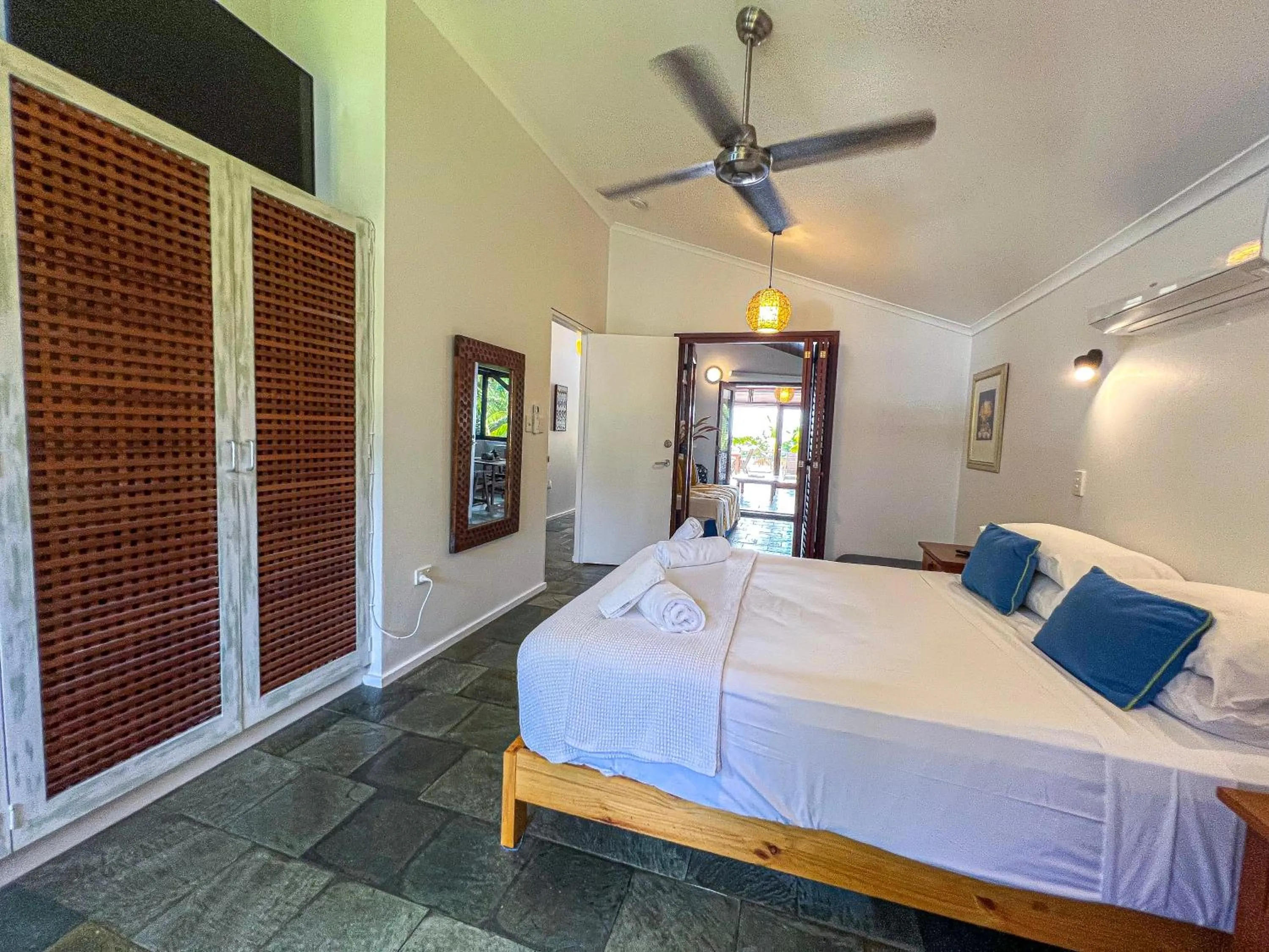 Bed in Wongalinga Apartments 9