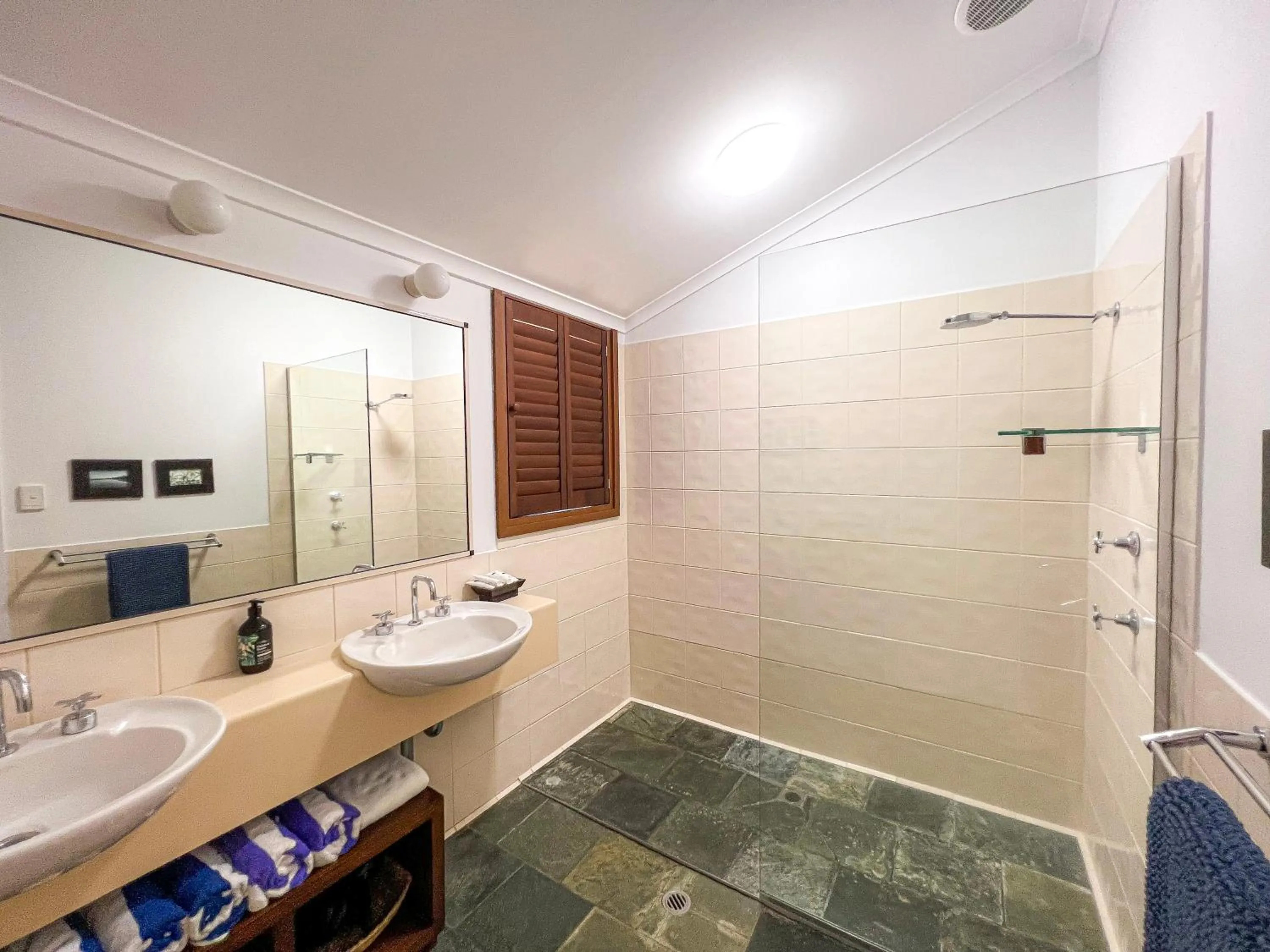 Wongalinga Apartments 9