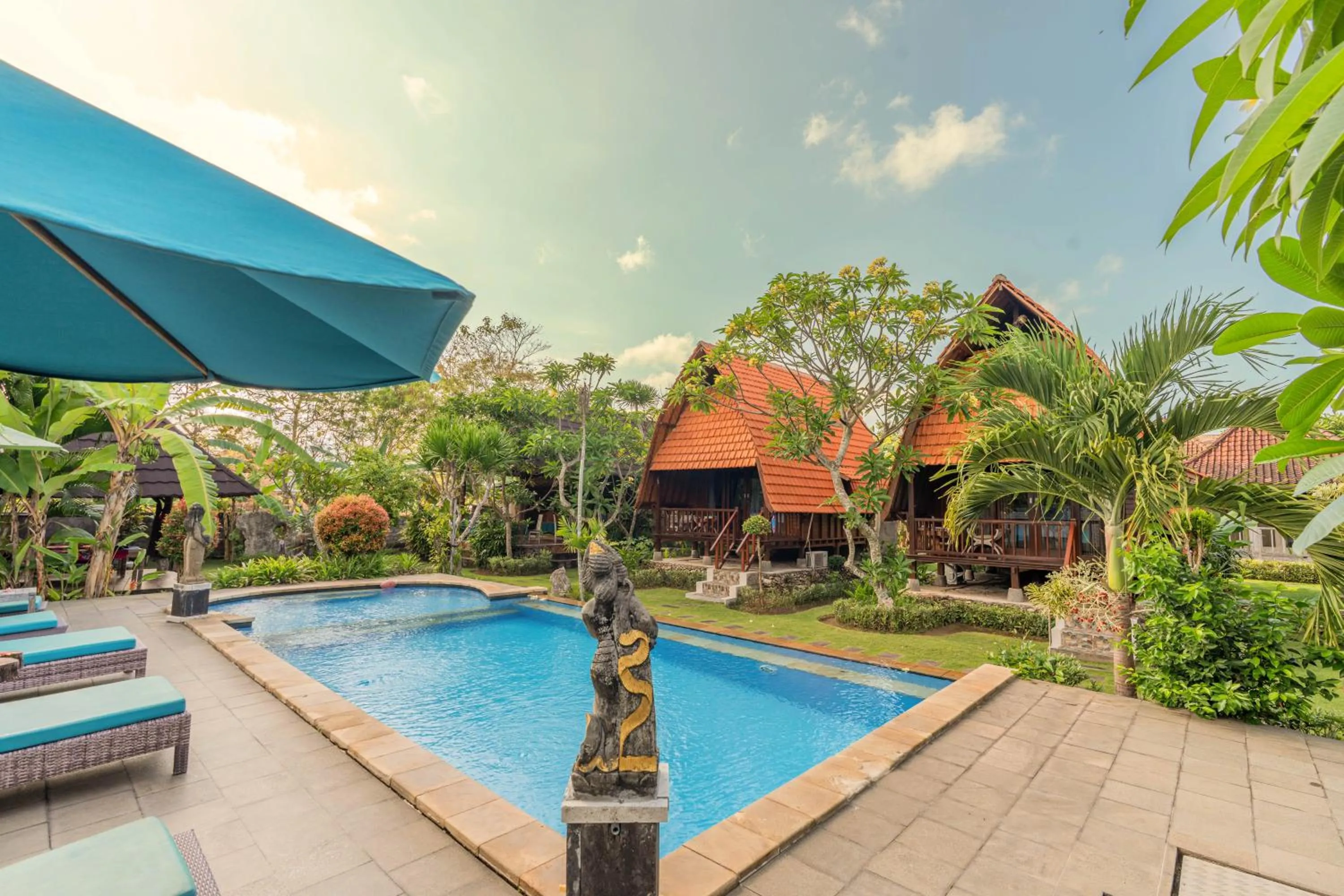 Harta Lembongan Villas