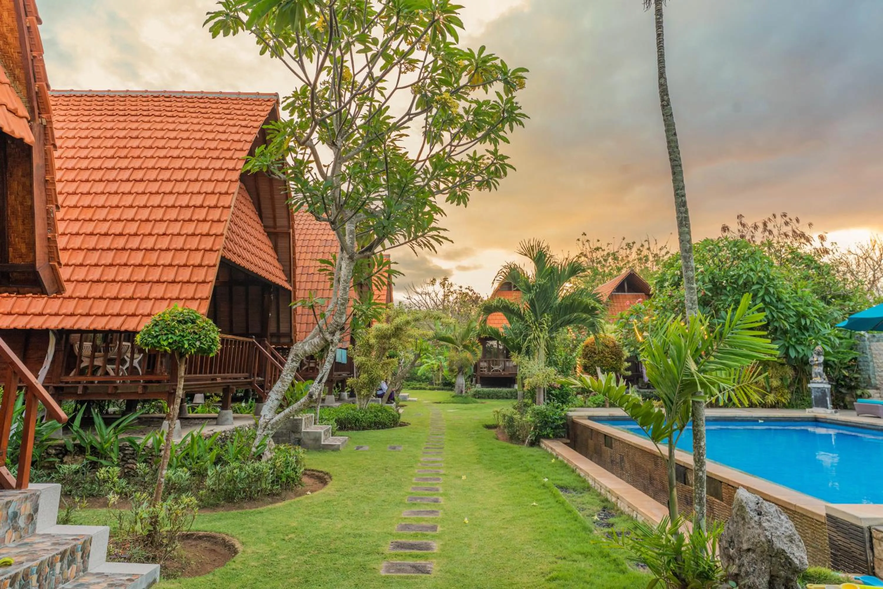 Harta Lembongan Villas