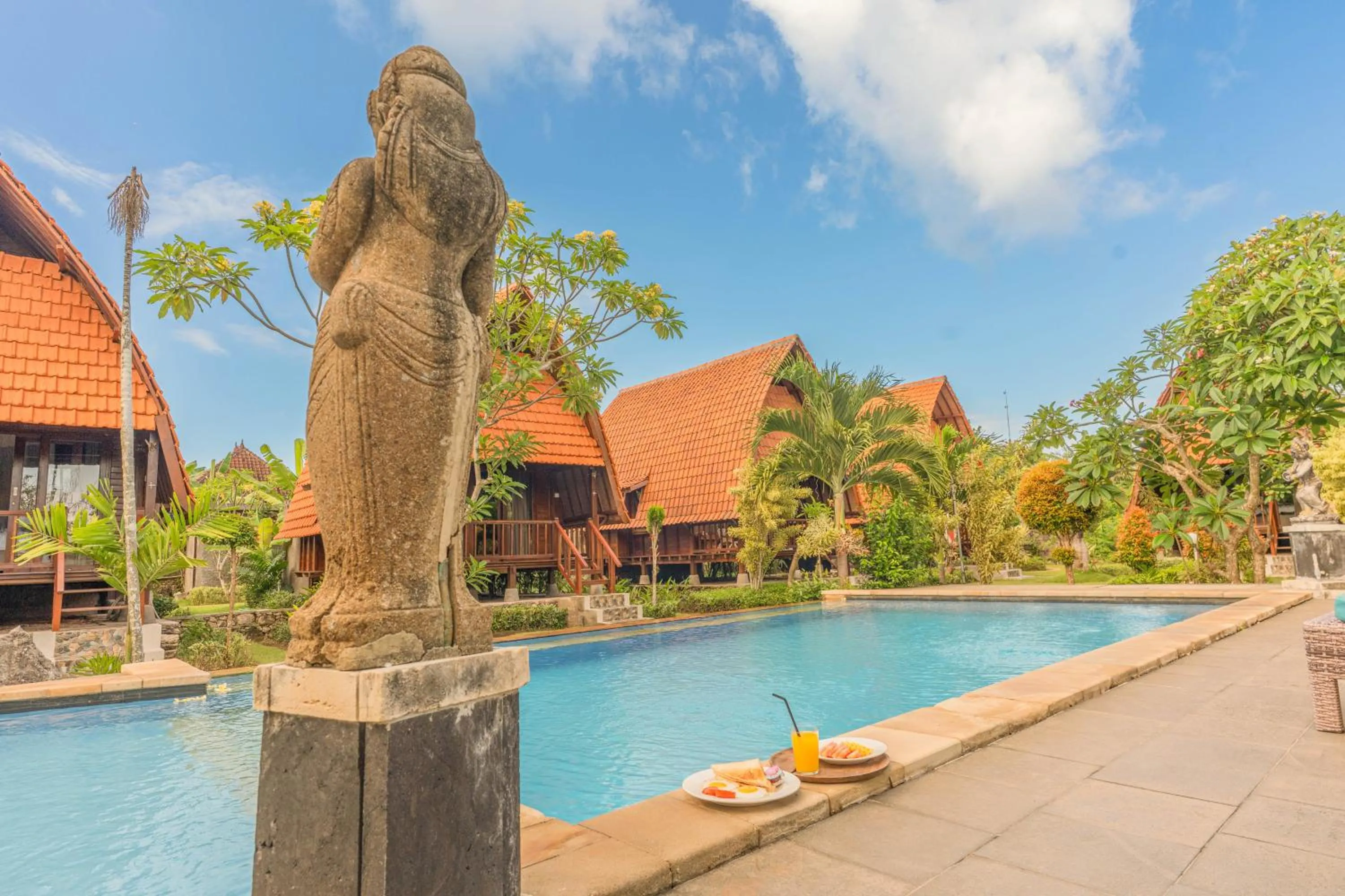 Harta Lembongan Villas