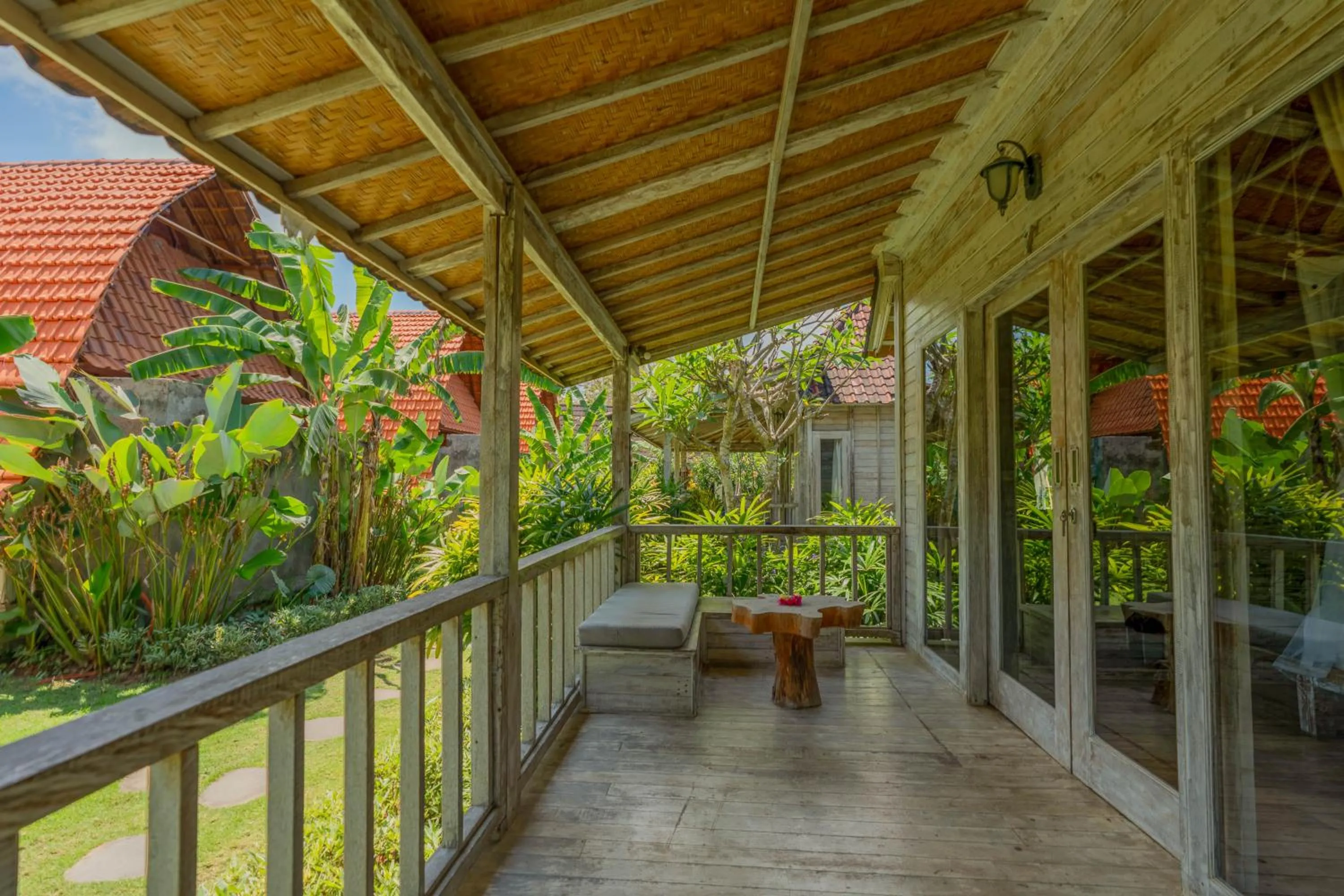 Harta Lembongan Villas