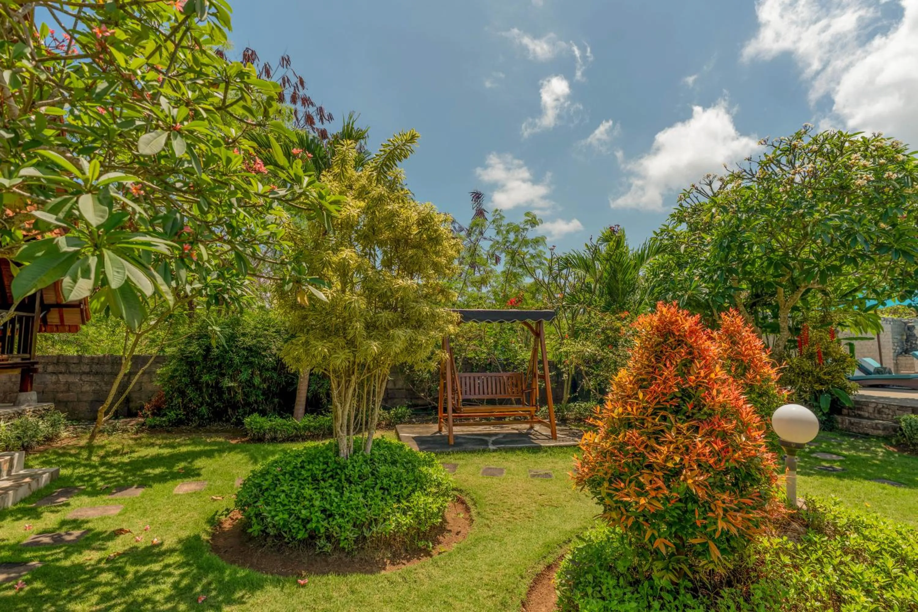 Harta Lembongan Villas