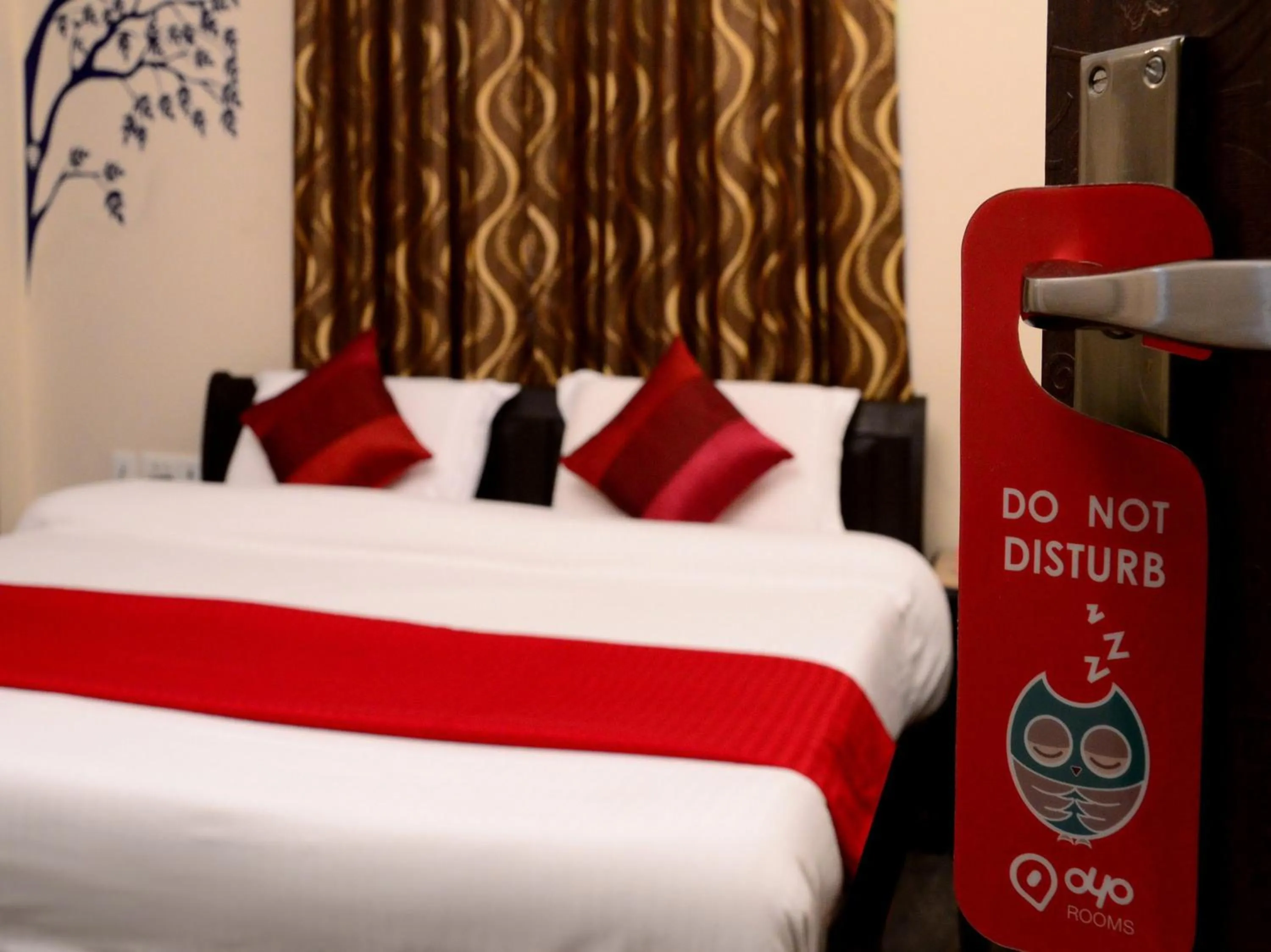 Bedroom, Bed in Kalyan Heritage