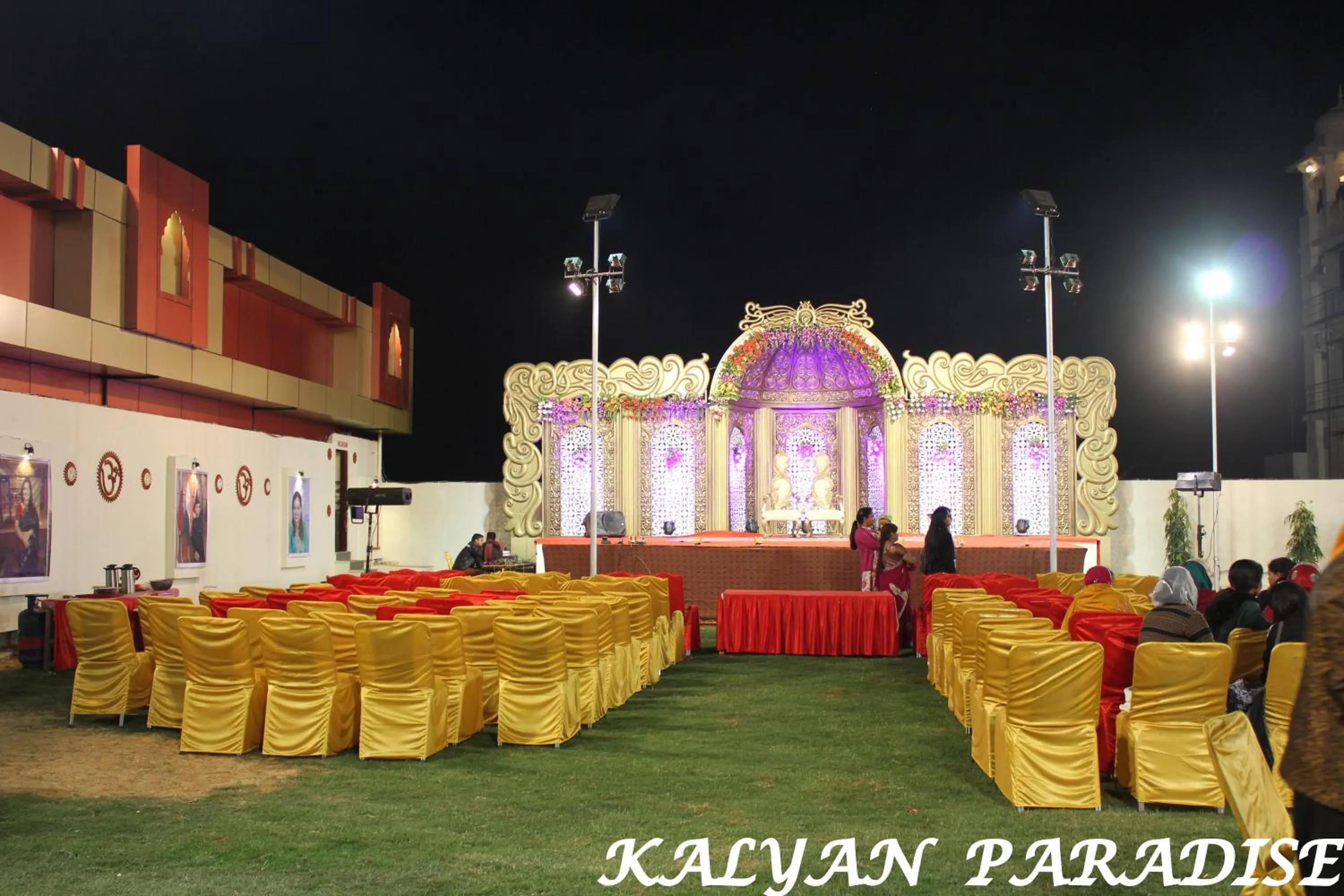 Garden in Kalyan Heritage