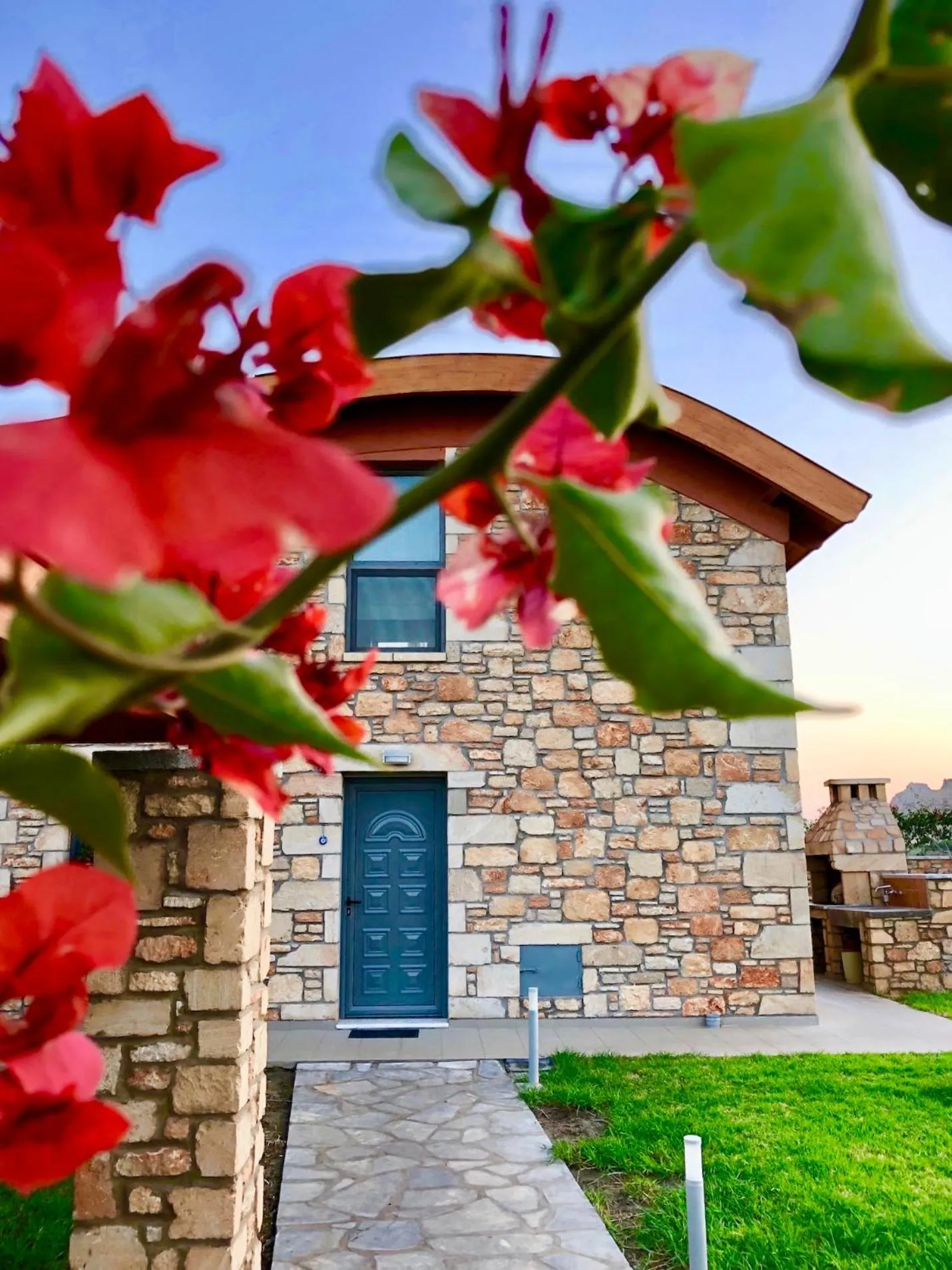 Spring in Estrella Villas